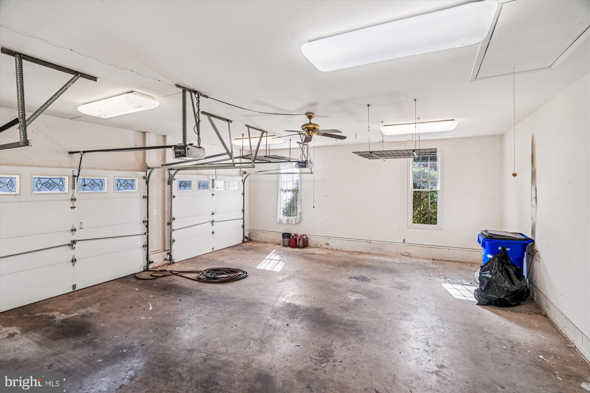 ELLERSLIE ESTATES - Residential