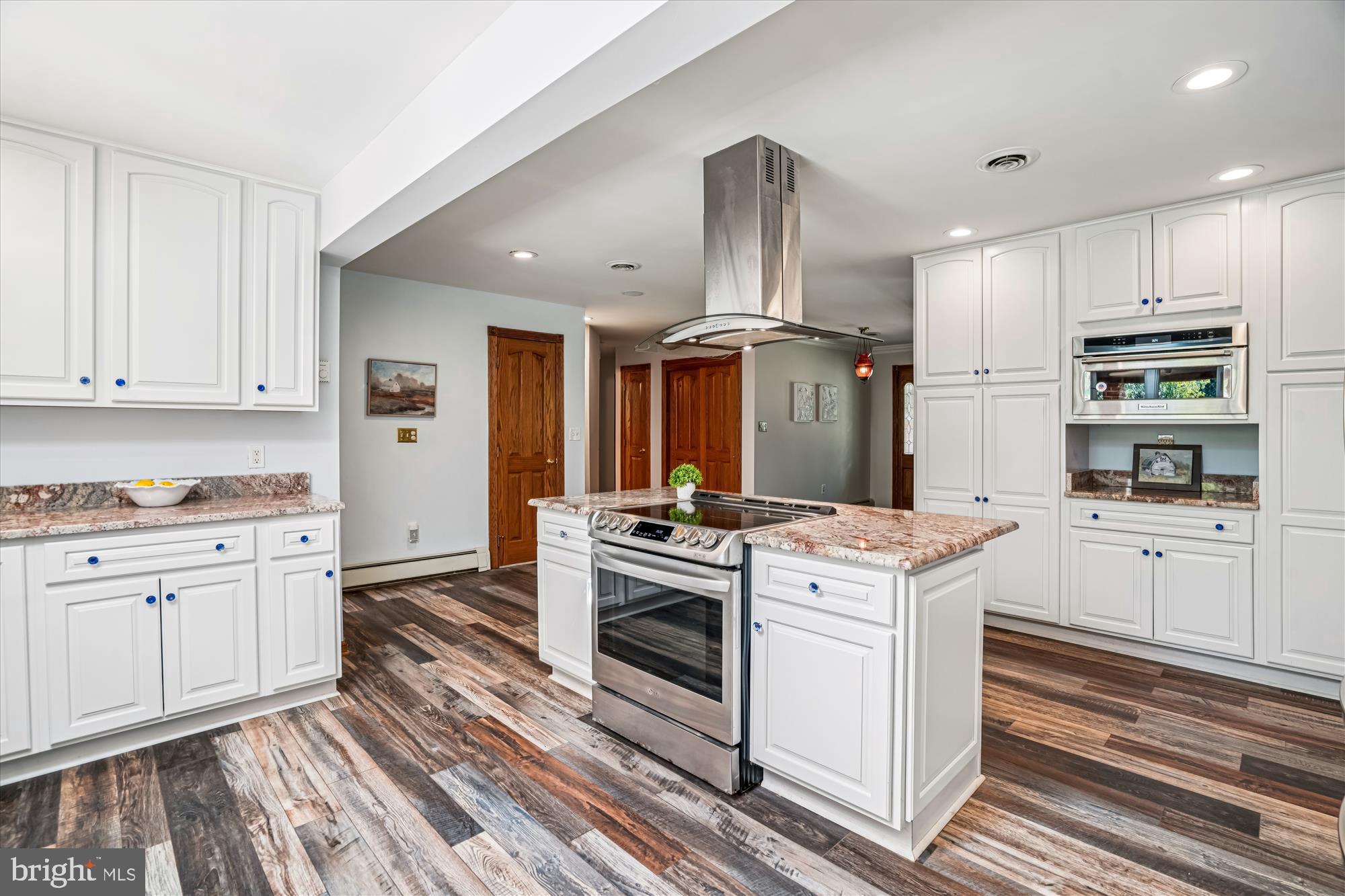 ELLERSLIE ESTATES - Residential