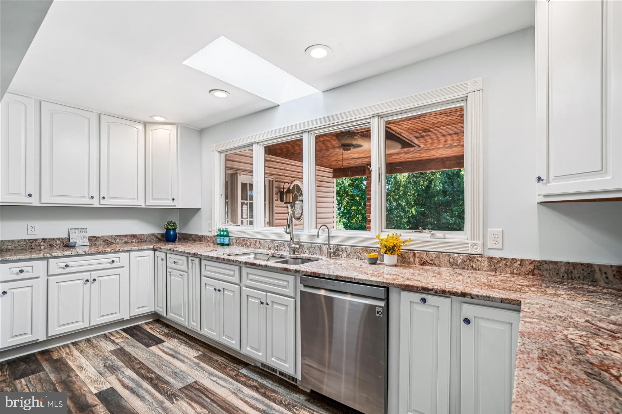 ELLERSLIE ESTATES - Residential