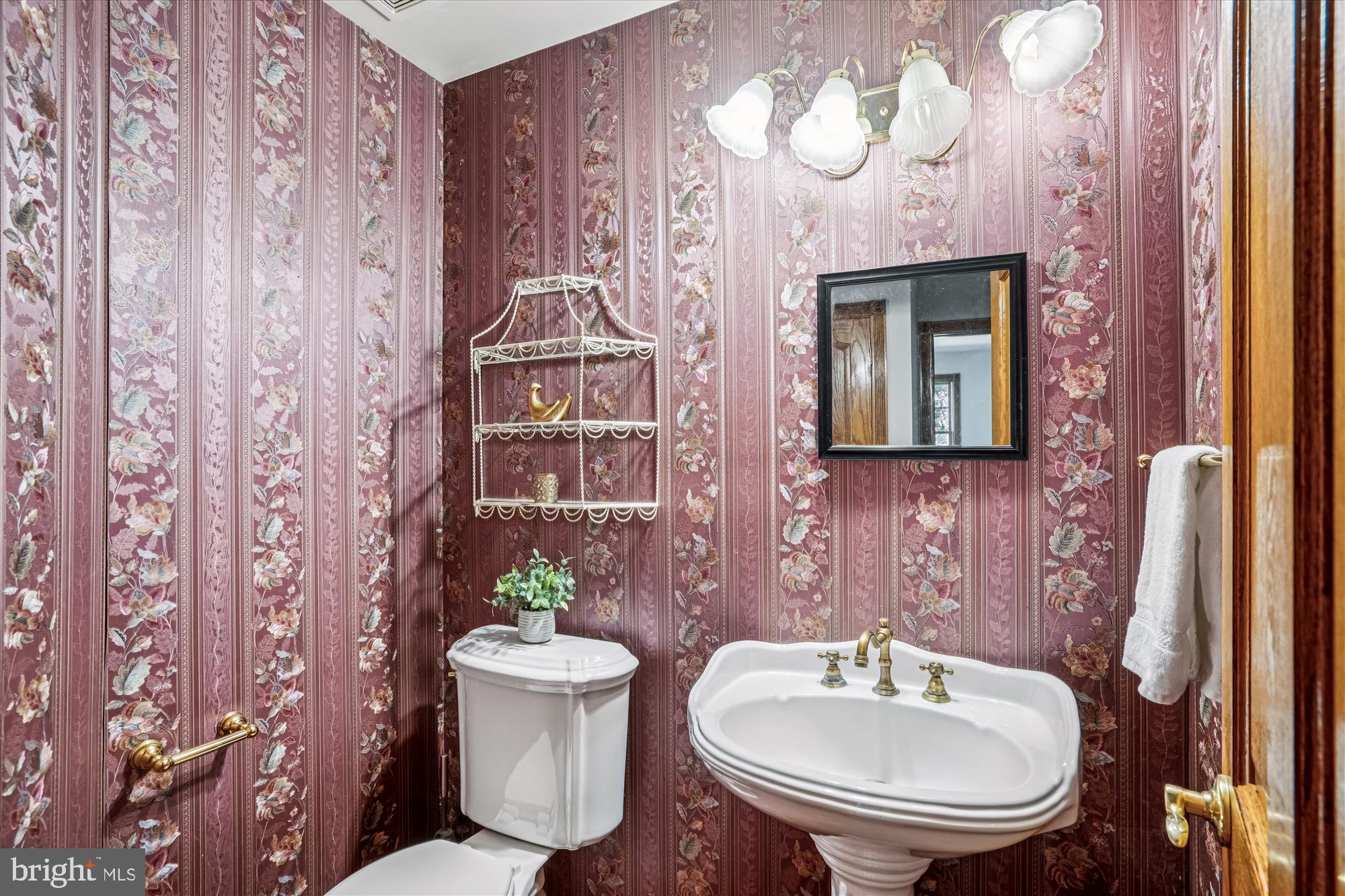 ELLERSLIE ESTATES - Residential