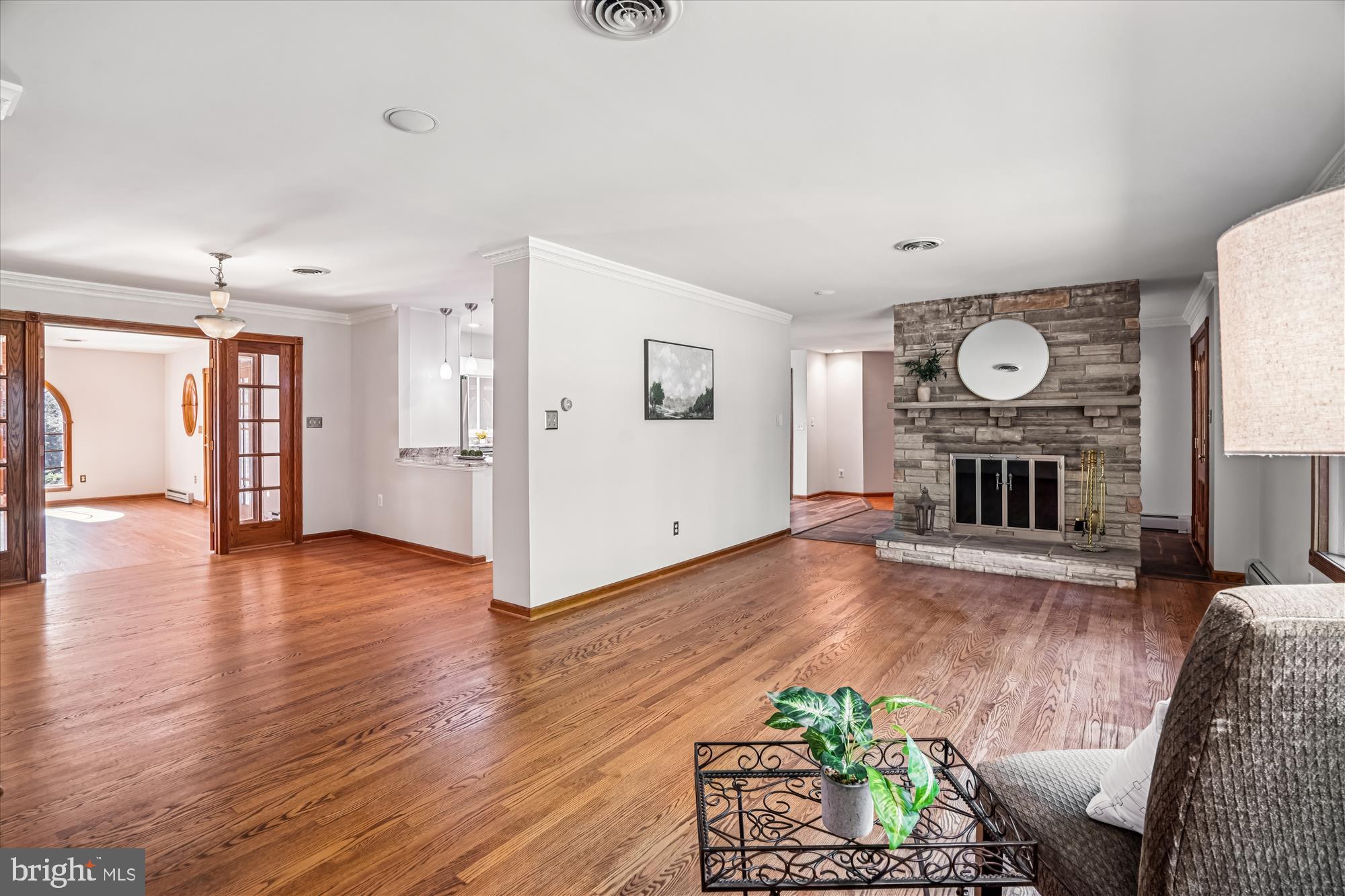 ELLERSLIE ESTATES - Residential