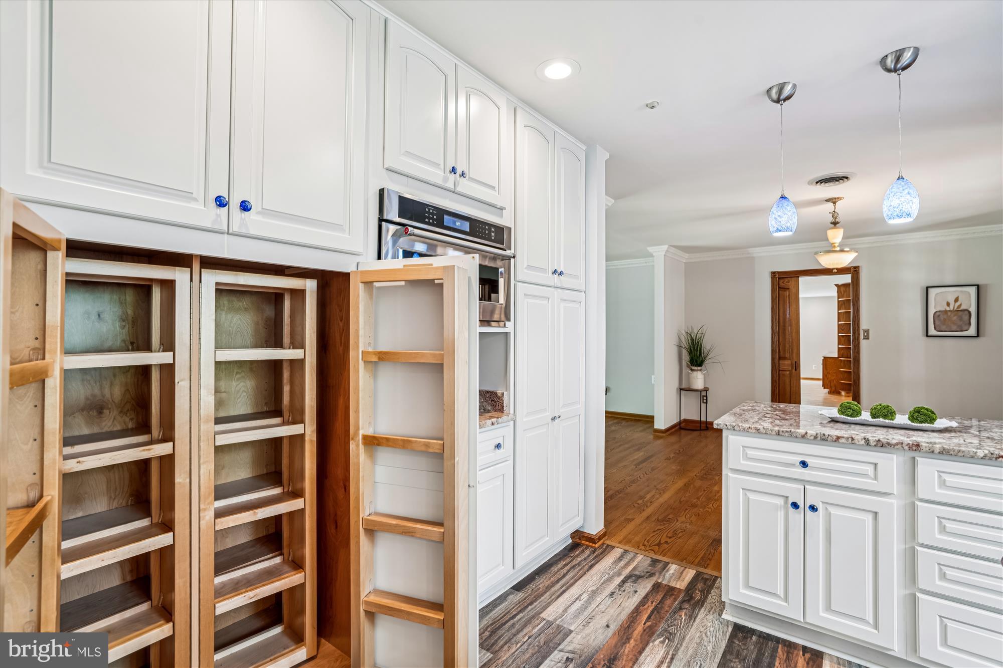 ELLERSLIE ESTATES - Residential