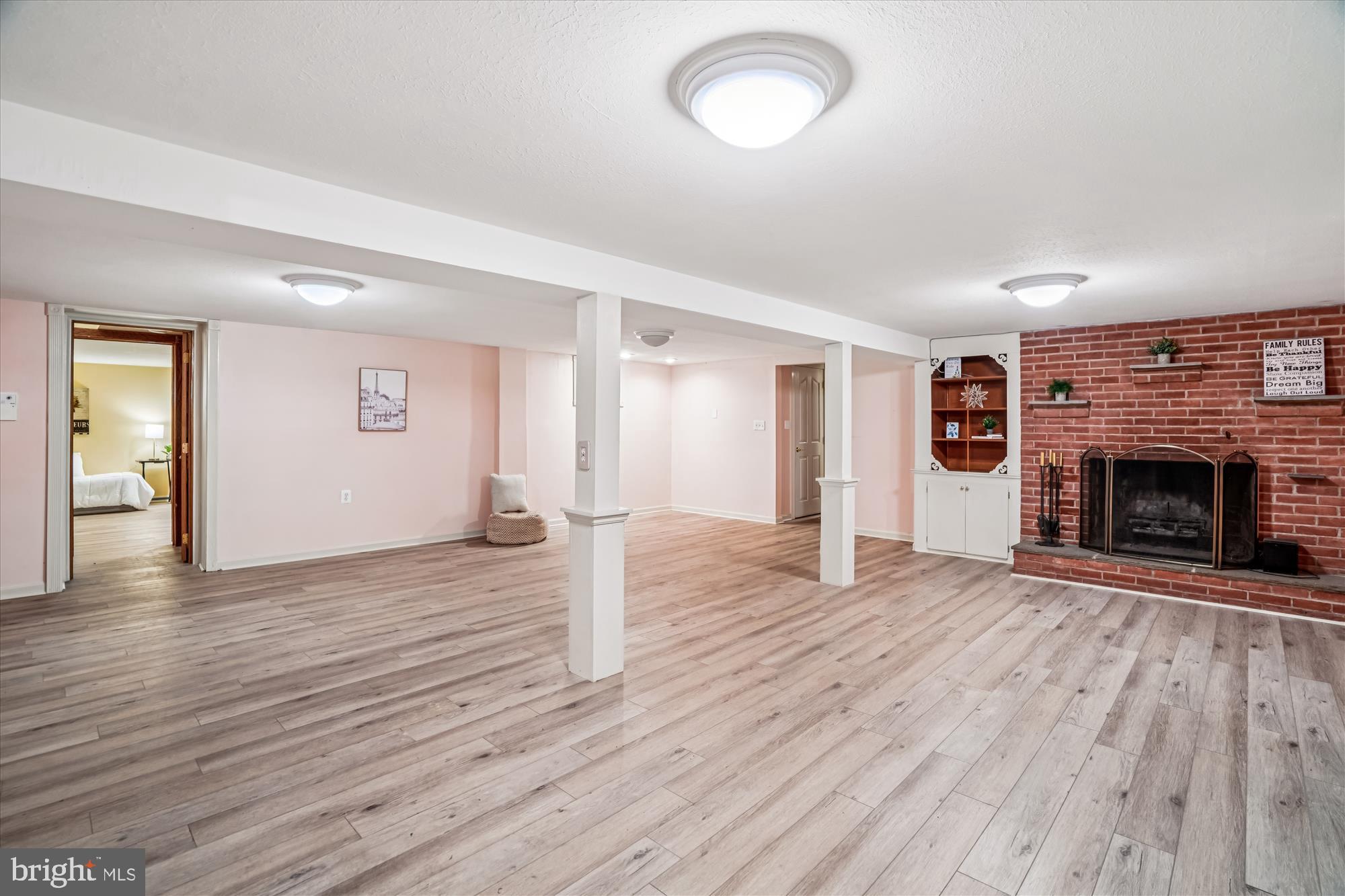 ELLERSLIE ESTATES - Residential