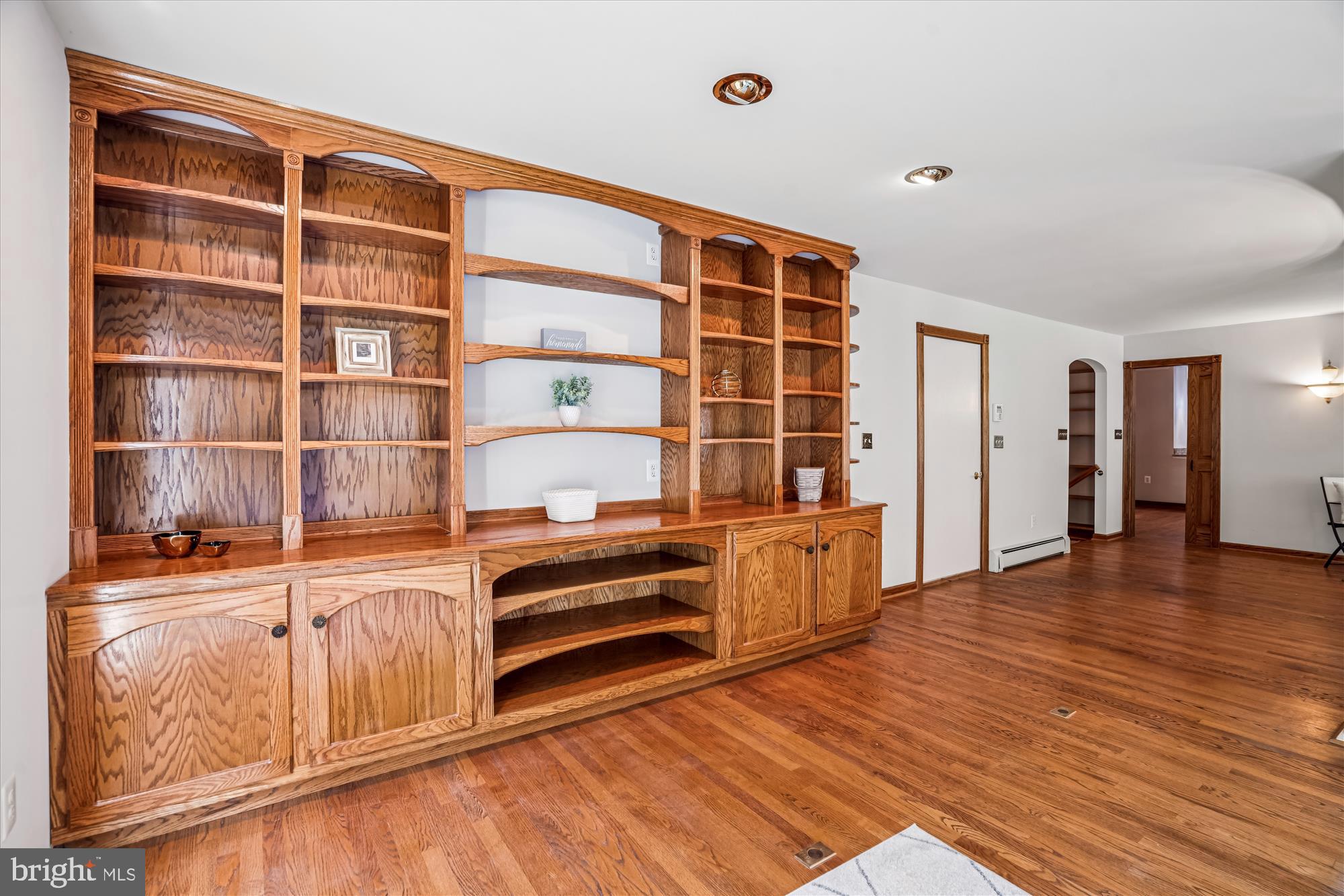 ELLERSLIE ESTATES - Residential