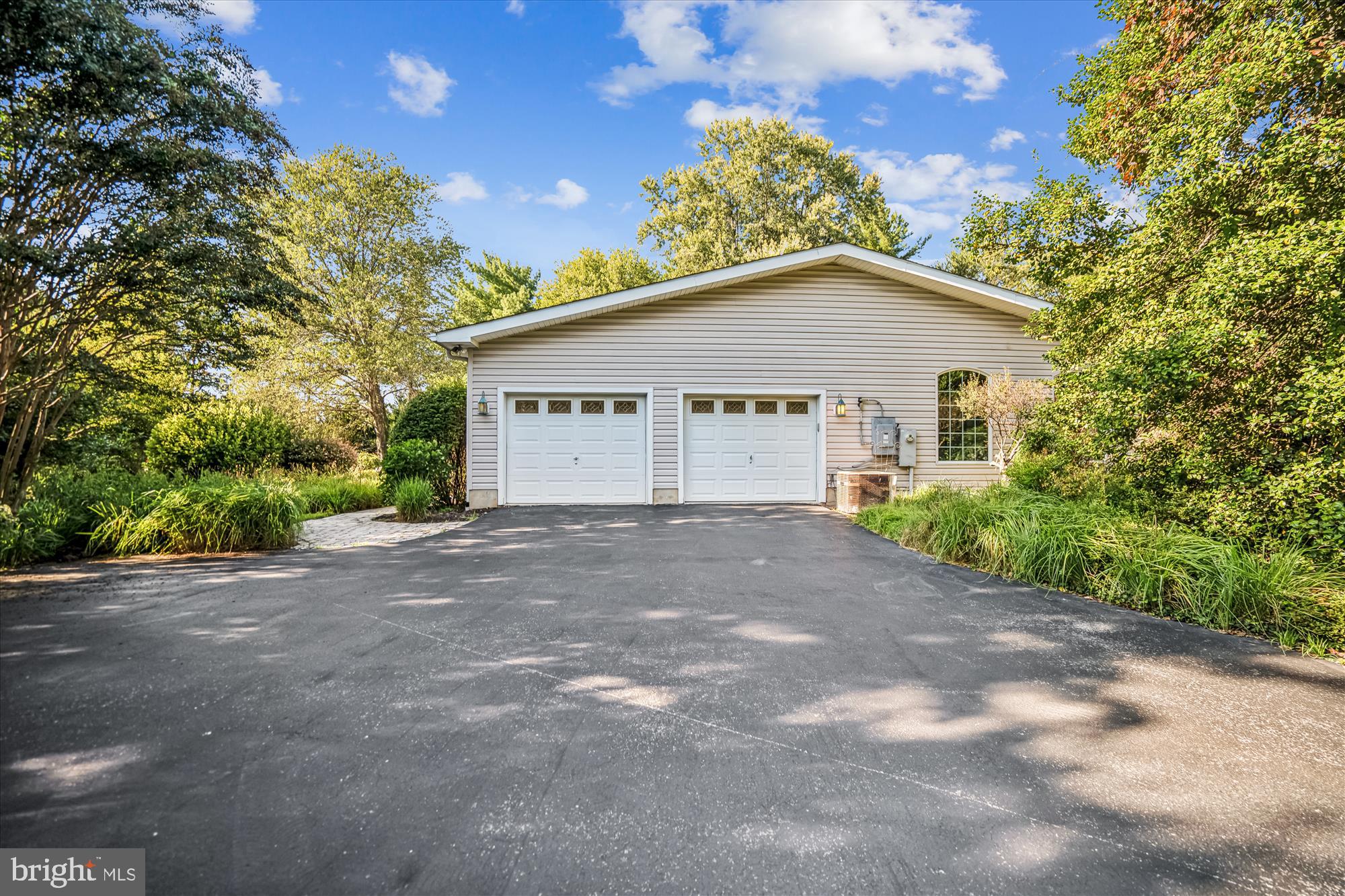 ELLERSLIE ESTATES - Residential