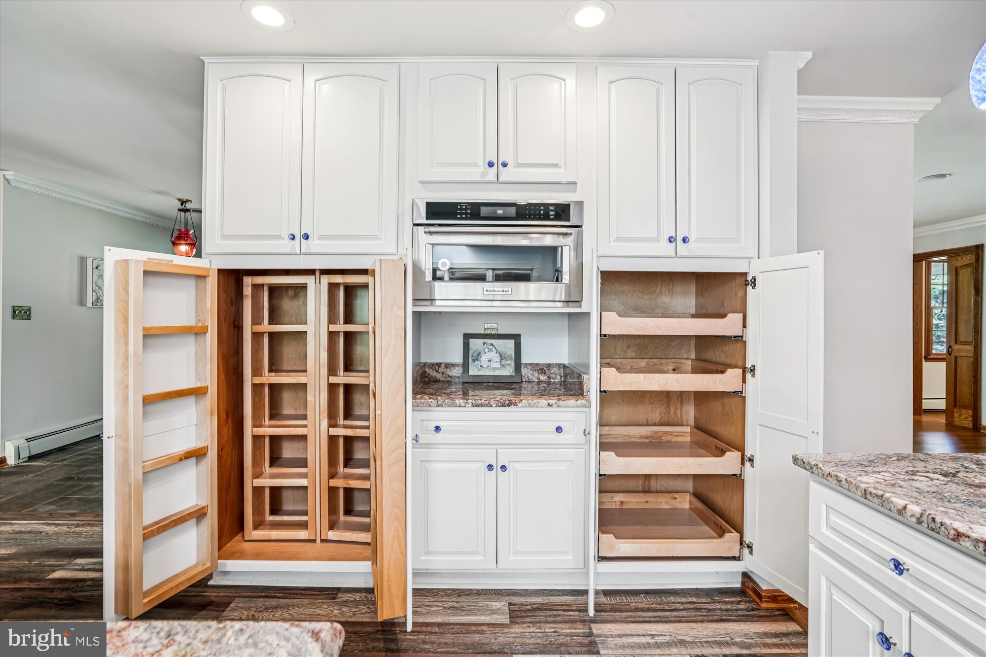 ELLERSLIE ESTATES - Residential