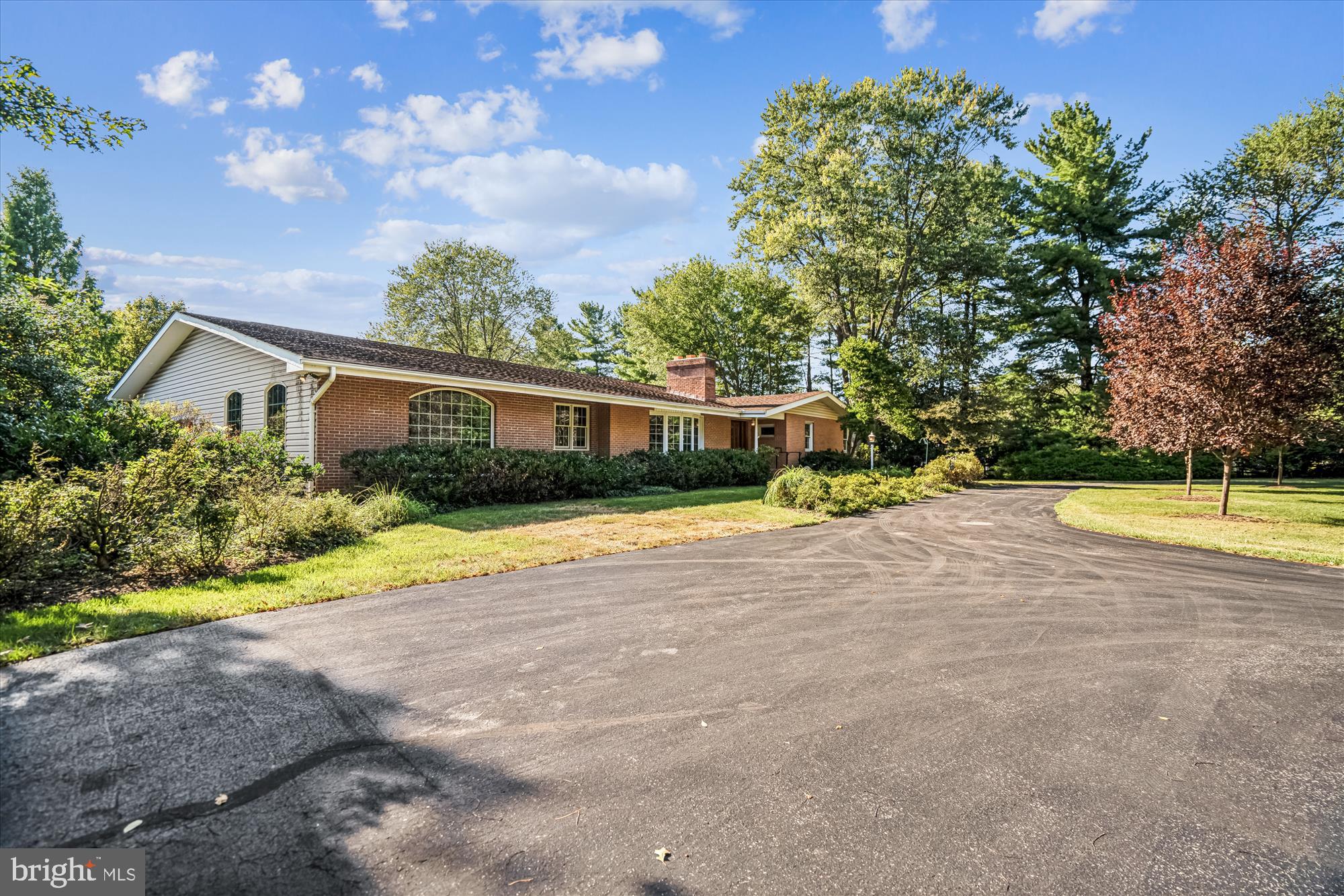 ELLERSLIE ESTATES - Residential