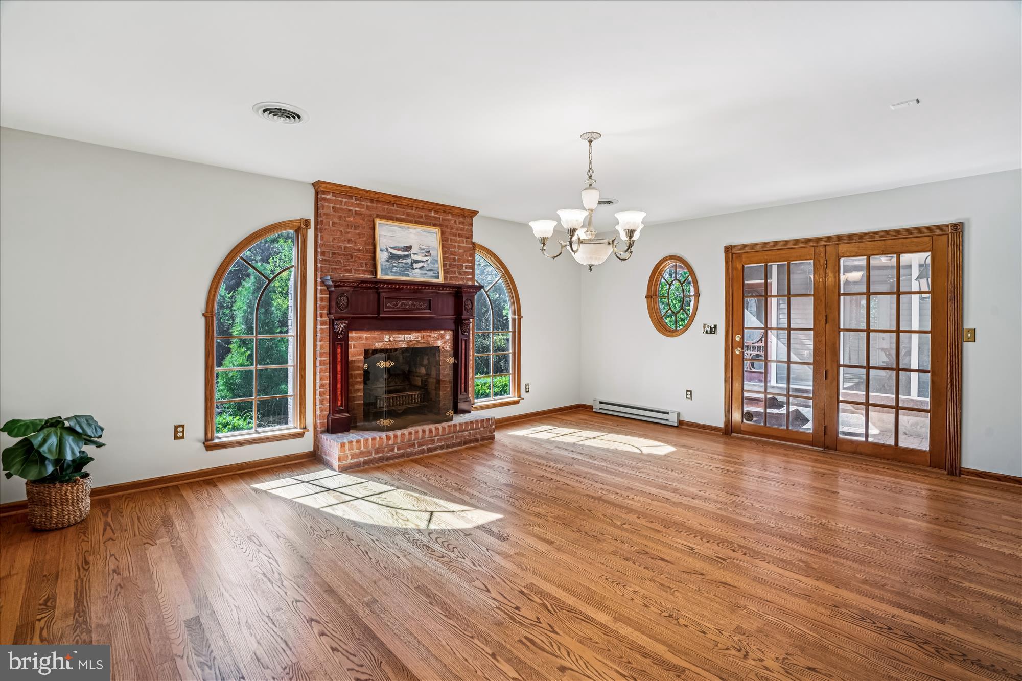 ELLERSLIE ESTATES - Residential