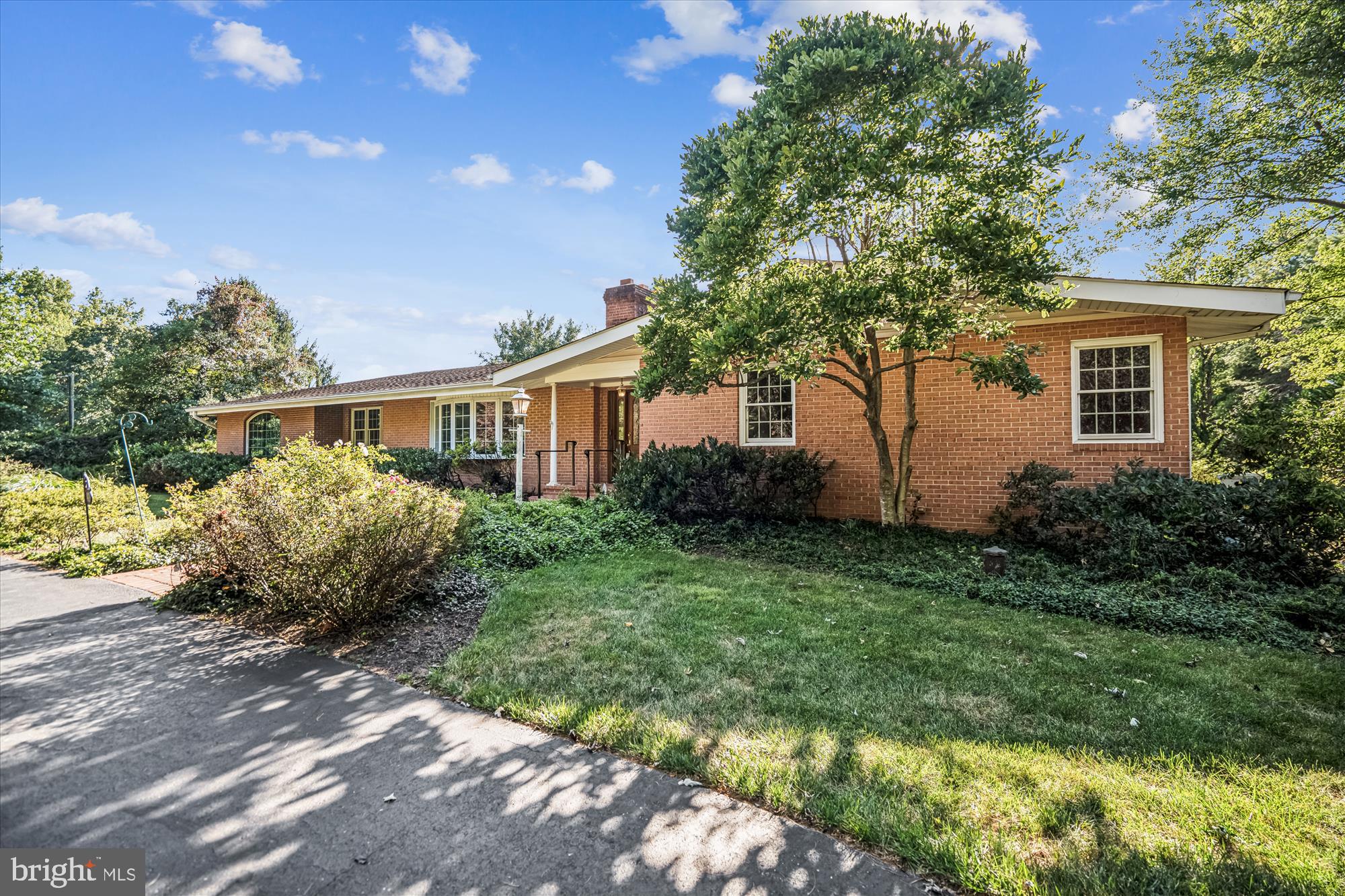 ELLERSLIE ESTATES - Residential