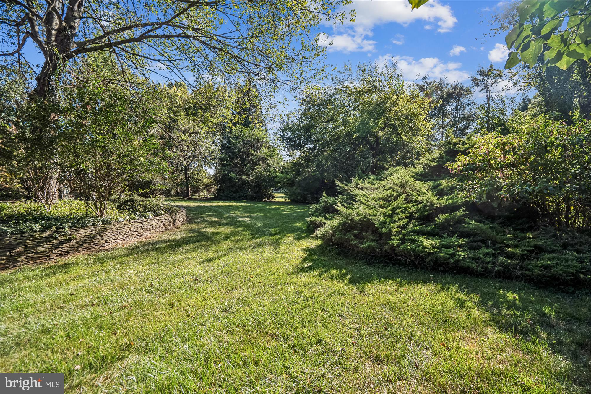 ELLERSLIE ESTATES - Residential