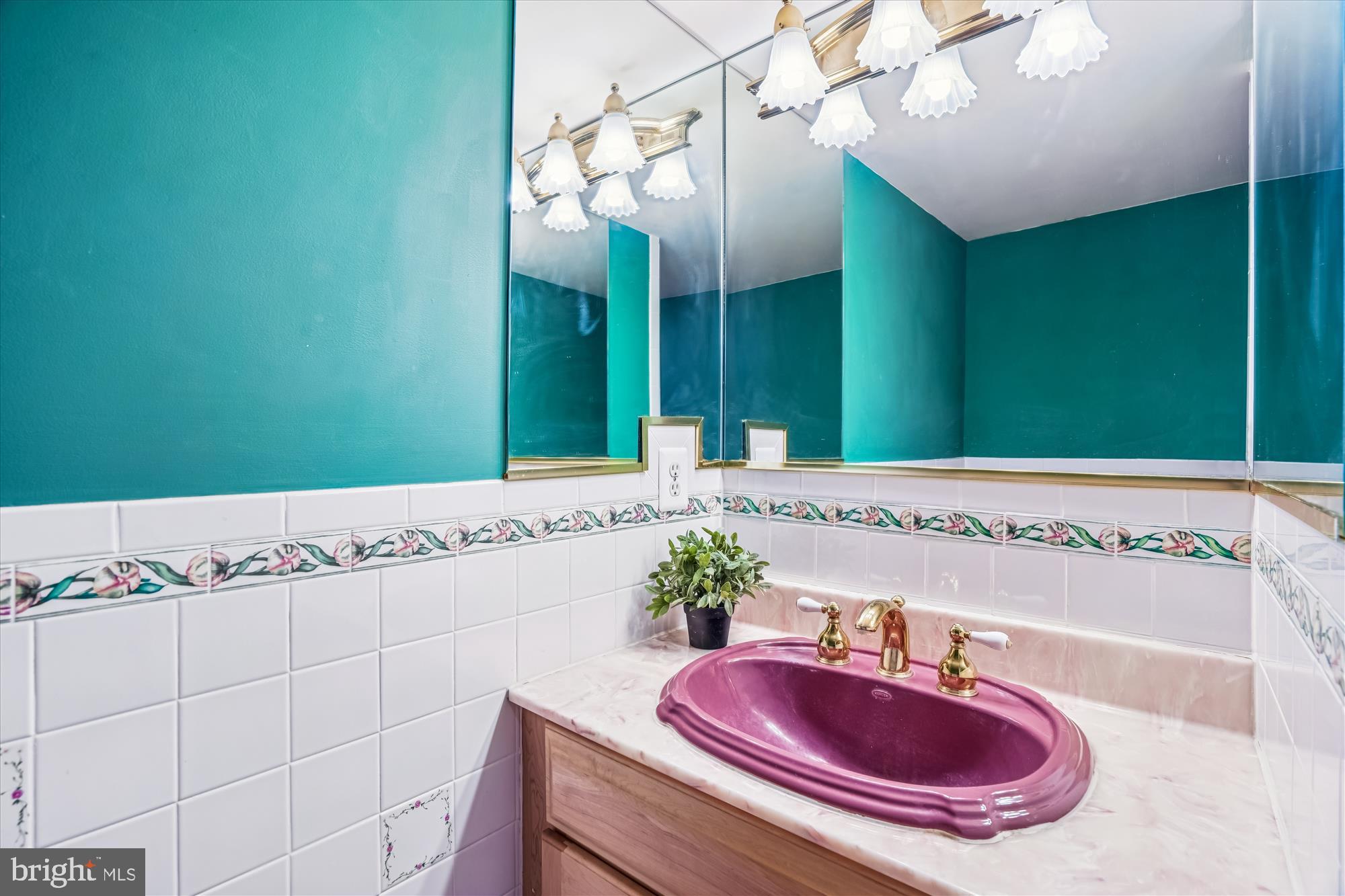 ELLERSLIE ESTATES - Residential