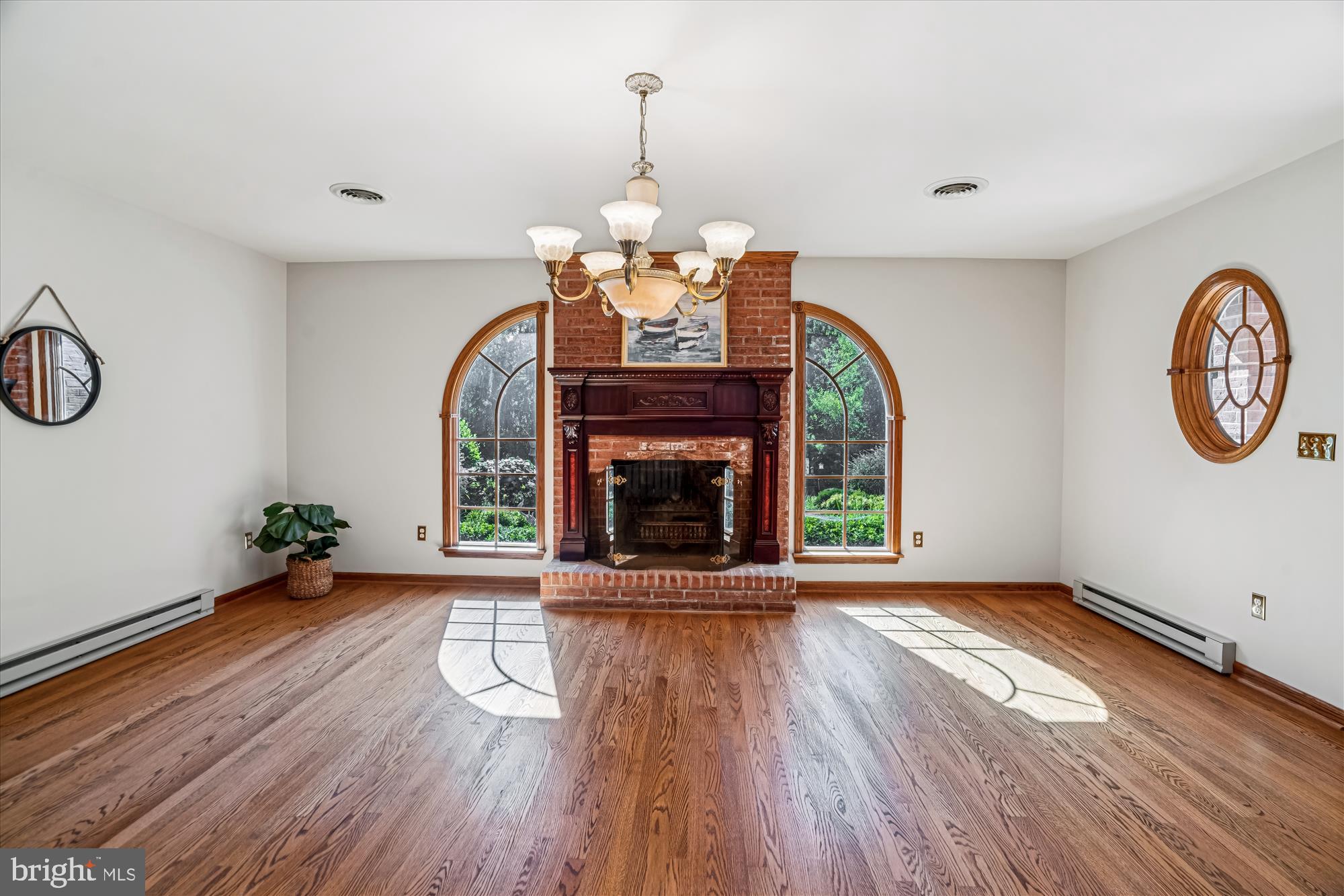 ELLERSLIE ESTATES - Residential