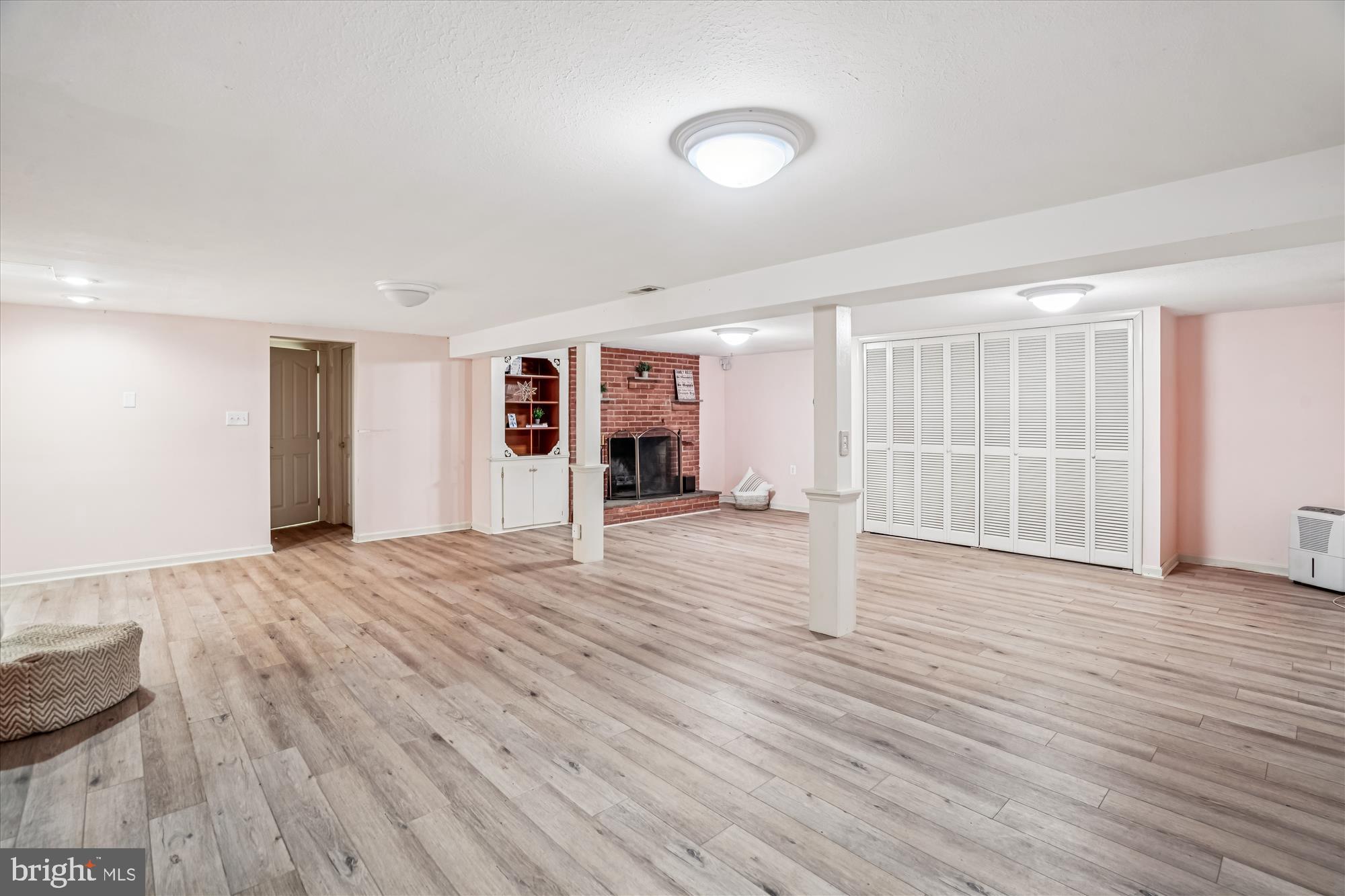 ELLERSLIE ESTATES - Residential