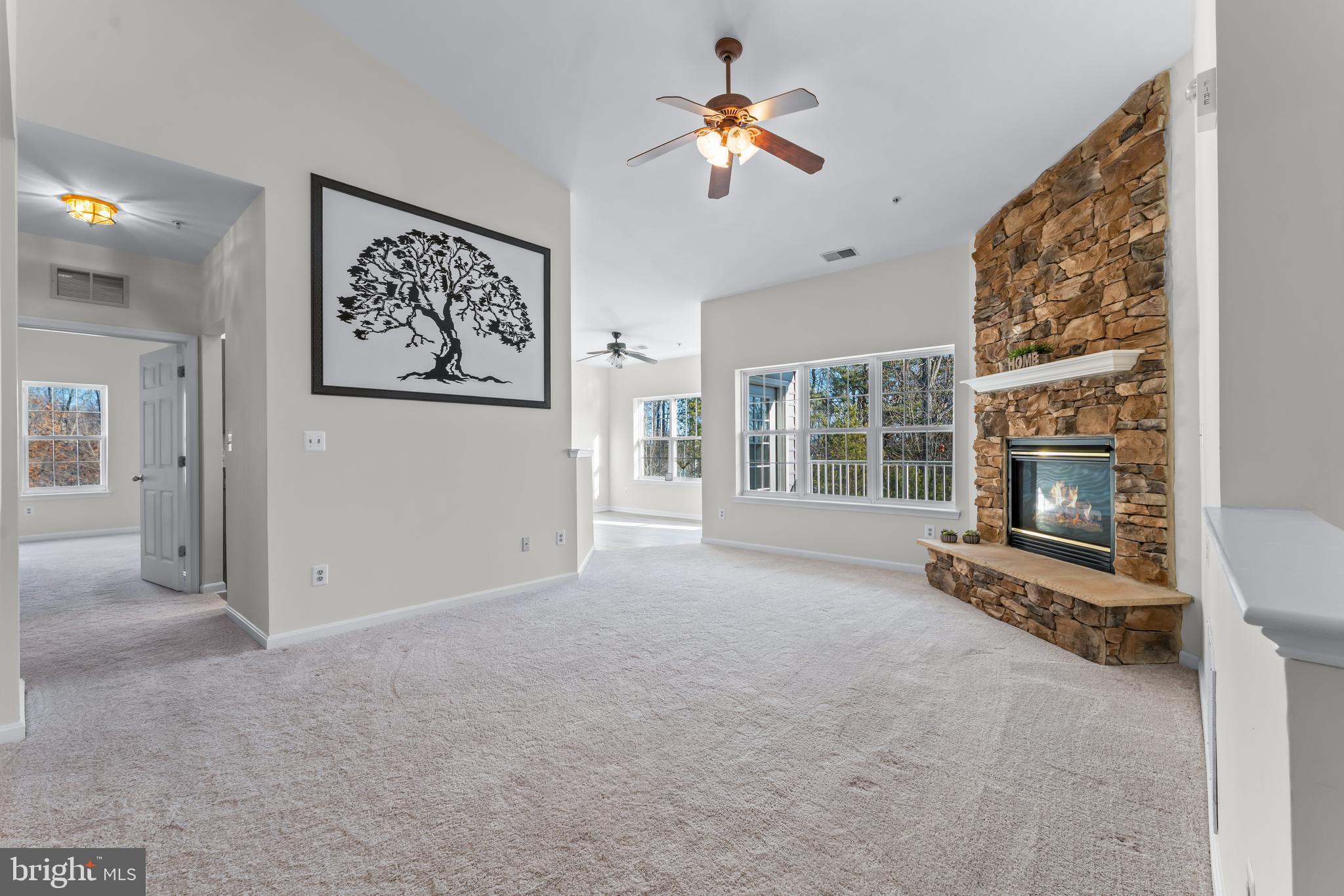 HOPEWELL POINTE - Residential