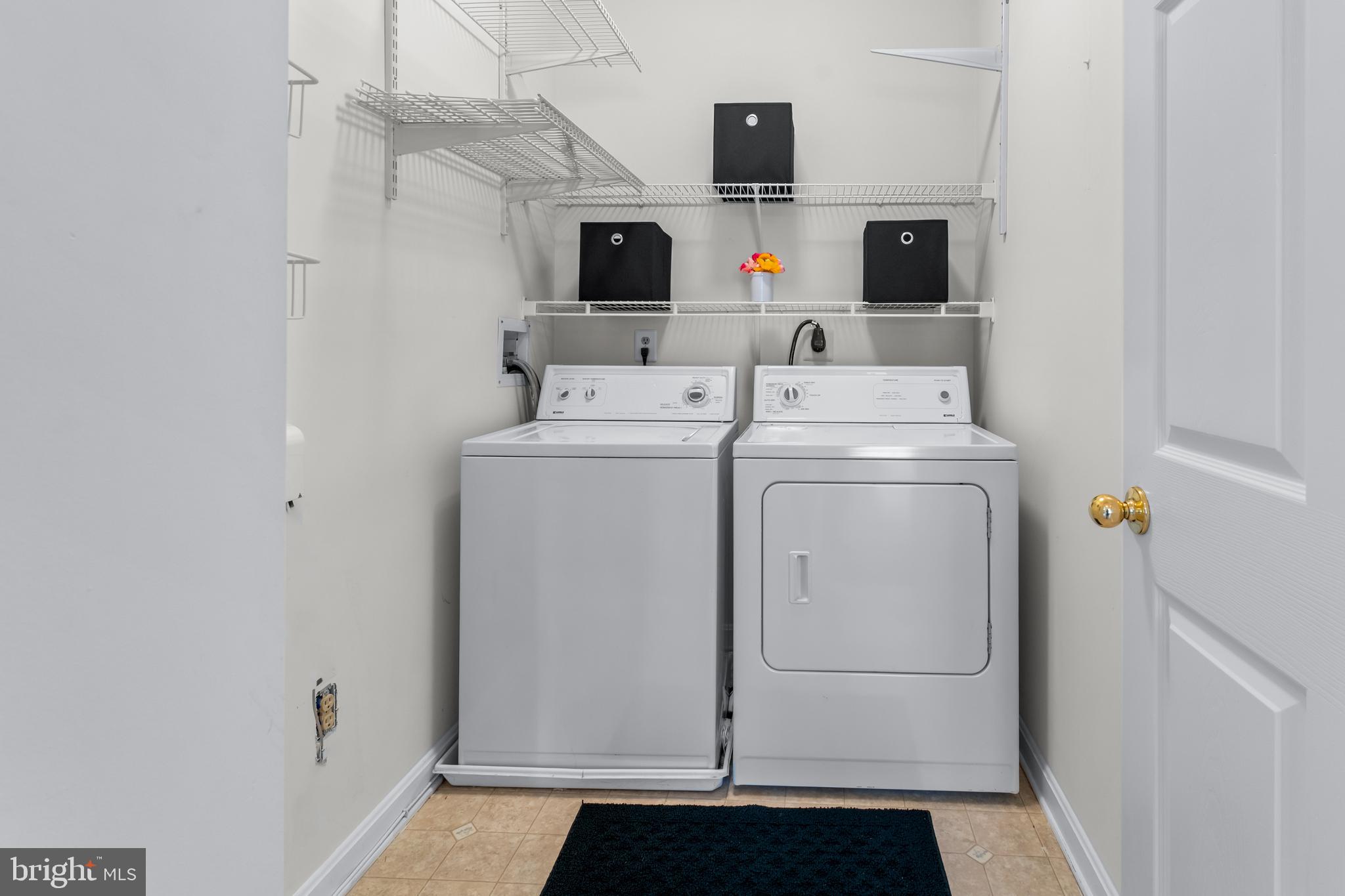 HOPEWELL POINTE - Residential