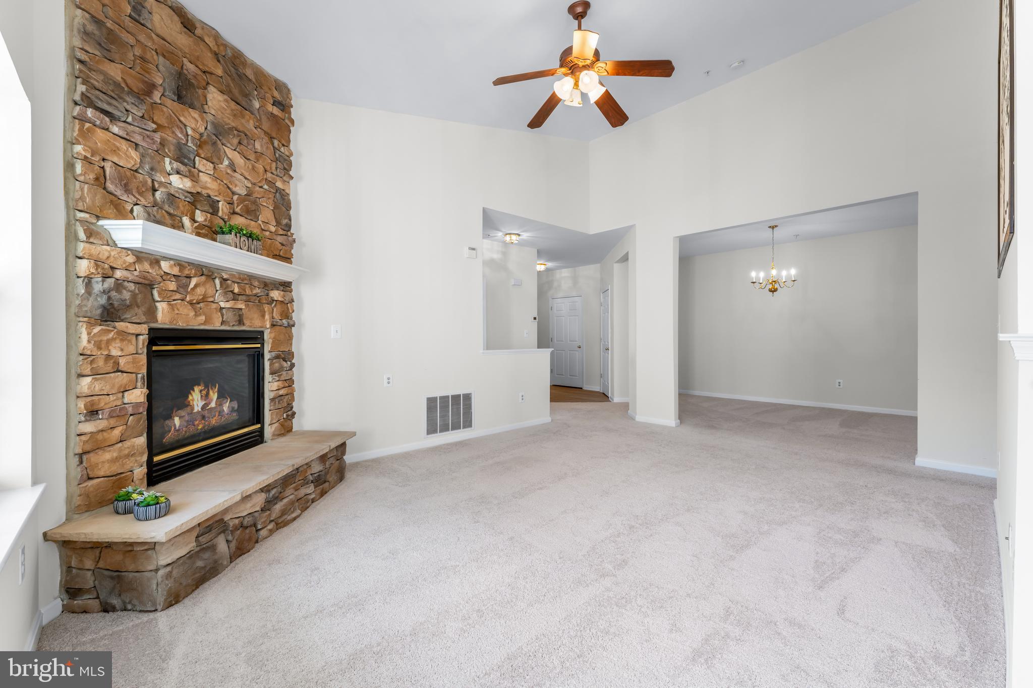 HOPEWELL POINTE - Residential