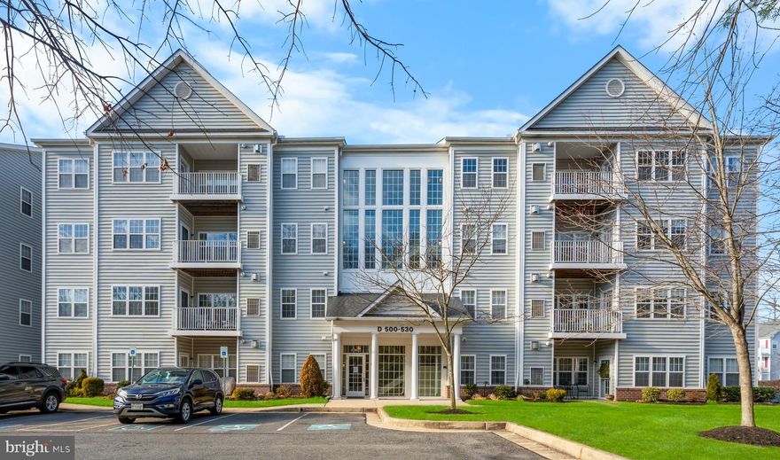 PENTHOUSE CONDO in Baltimore County's desirable HOPEWELL POINTE Community.  Fourth-level Unit in an Elevator Building. This fabulous 2BR/2BA unit boasts cathedral ceilings, an open floor plan,  fabulous fireplace, an abundance of natural light and plenty of storage throughout.  BONUS:  Deeded Boat Slip #49/Pier A. The Boat slip is deeded to the property and sized to accommodate vessels up to 30 feet.  You will love the spacious eat-in kitchen, and the bright area for a large table and access to a private balcony.  Kitchen has a large Pantry and plenty of cabinetry.  Amazing family room with a GORGEOUS hearth/gas fireplace—it's a BEAUTY!  Separate dining room for hosting dinners or the space is perfect for a HOME OFFICE.  Enjoy quiet mornings on the balcony and evenings relaxing.  Beautiful primary bedroom with a walk-in closet and a fabulous sitting area.  Gorgeous primary bath with a huge double vanity.  The second bedroom/bathroom is ideal for your guests.  This beautiful condo/community is not only a place to call HOME but offers a water-oriented lifestyle.  Awesome Seasonal Community Pool and walking/biking trails for the outdoor enthusiasts.  Close to many great attractions, restaurants, shops, and easy access to major roadways.  Seller is offering 1 year 2-10 Home Warranty.  Schedule a private Tour today and make this Home YOUR HOME!