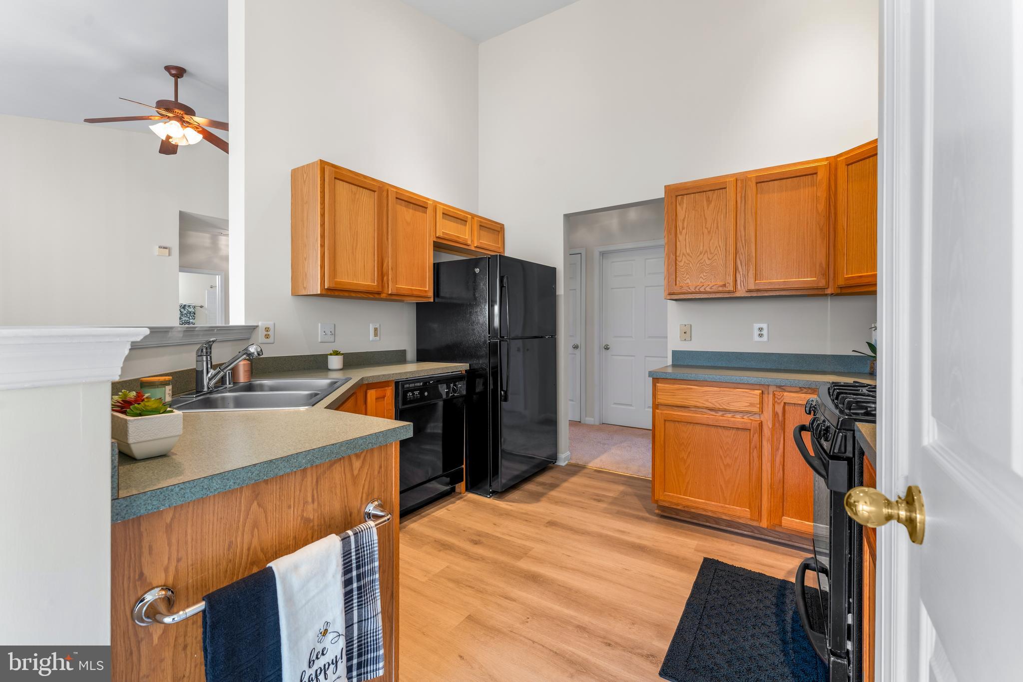 HOPEWELL POINTE - Residential