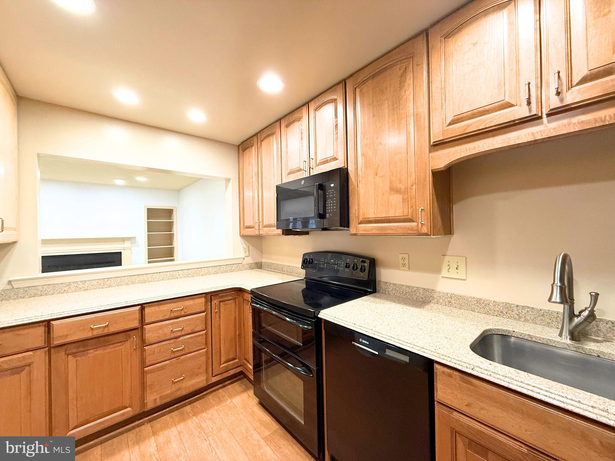 TUCKERMAN STATION CODM - Residential Lease