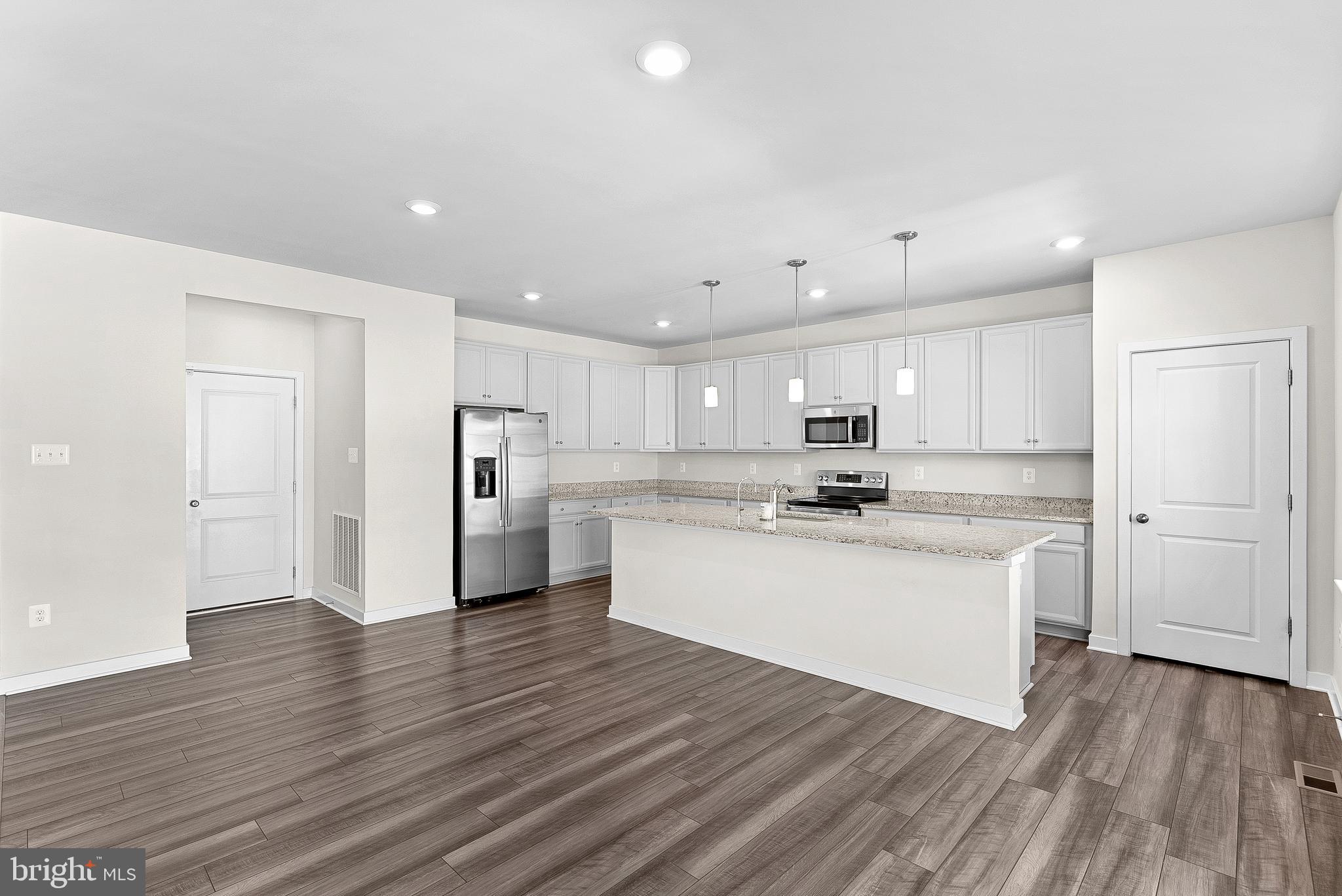 SHENANDOAH SPRINGS - Residential