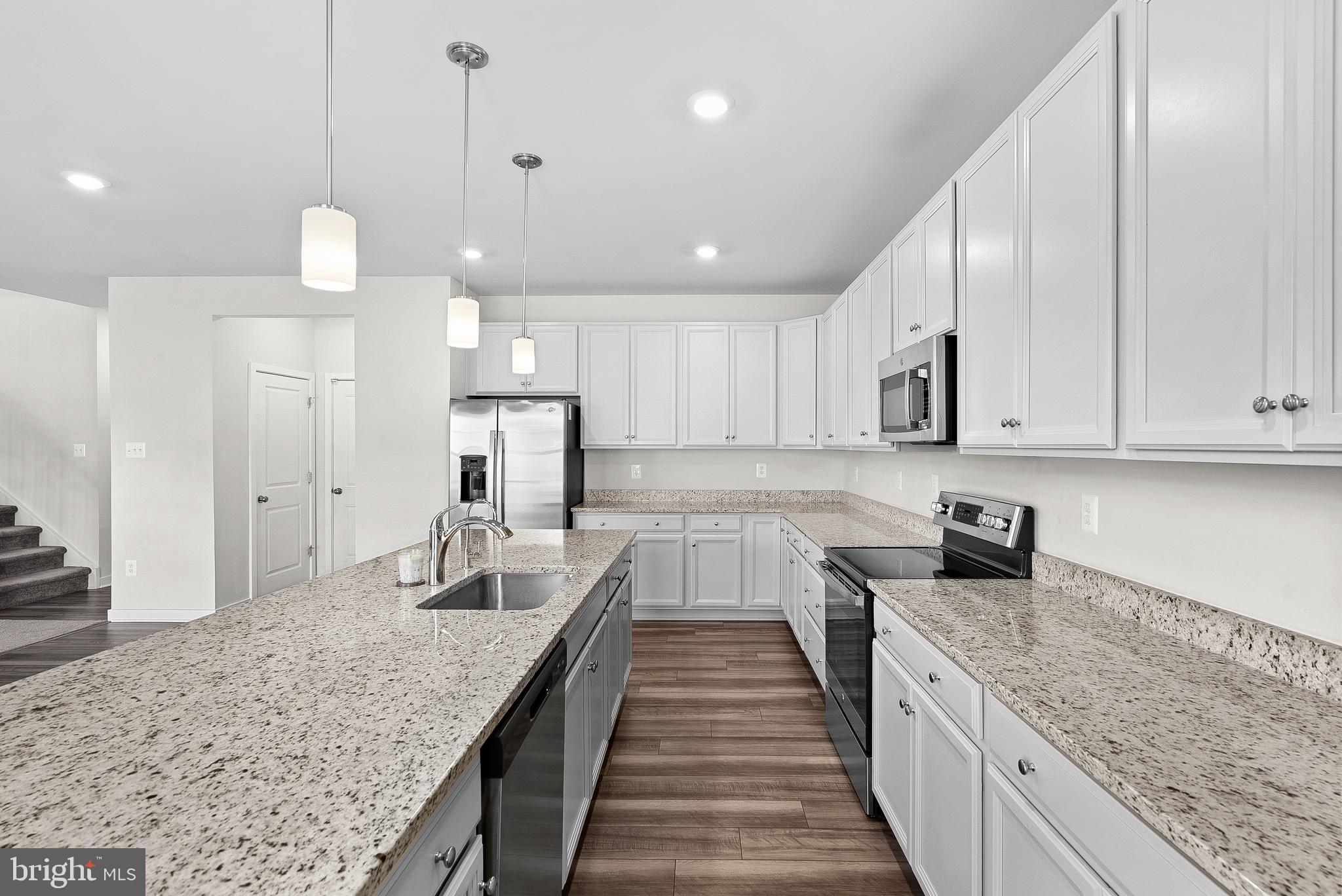 SHENANDOAH SPRINGS - Residential