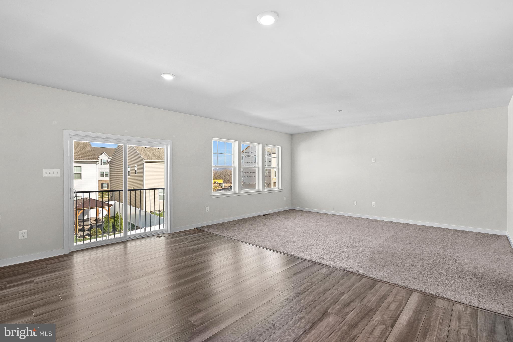 SHENANDOAH SPRINGS - Residential