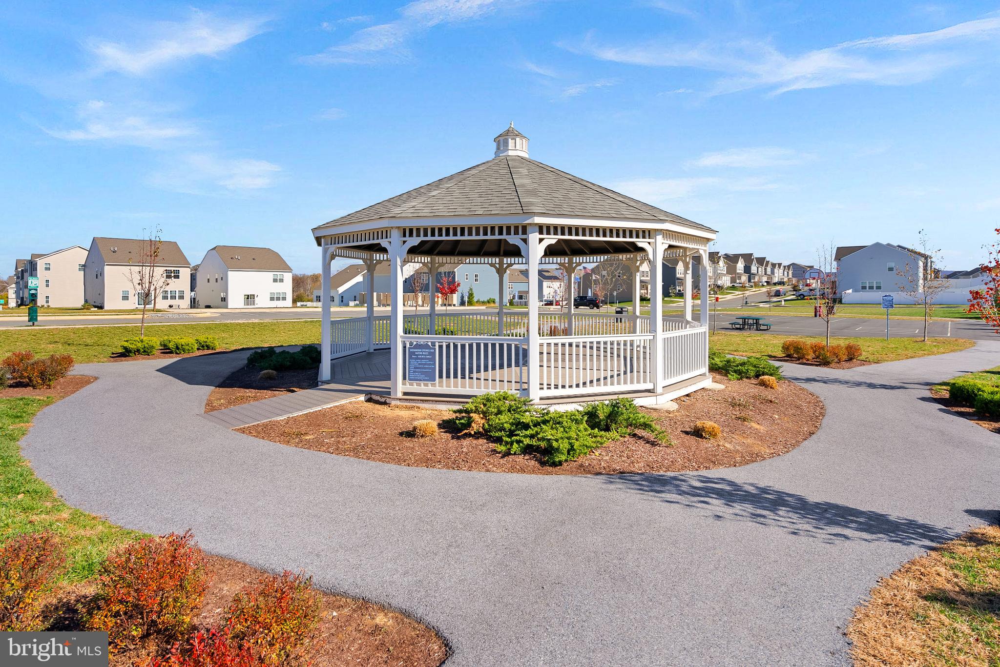 SHENANDOAH SPRINGS - Residential