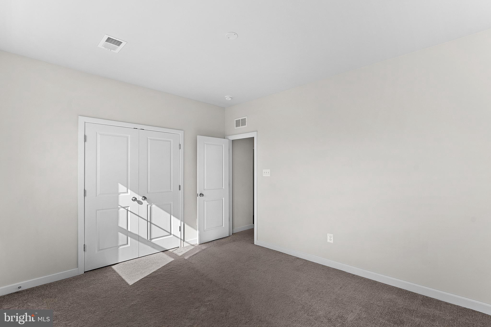 SHENANDOAH SPRINGS - Residential