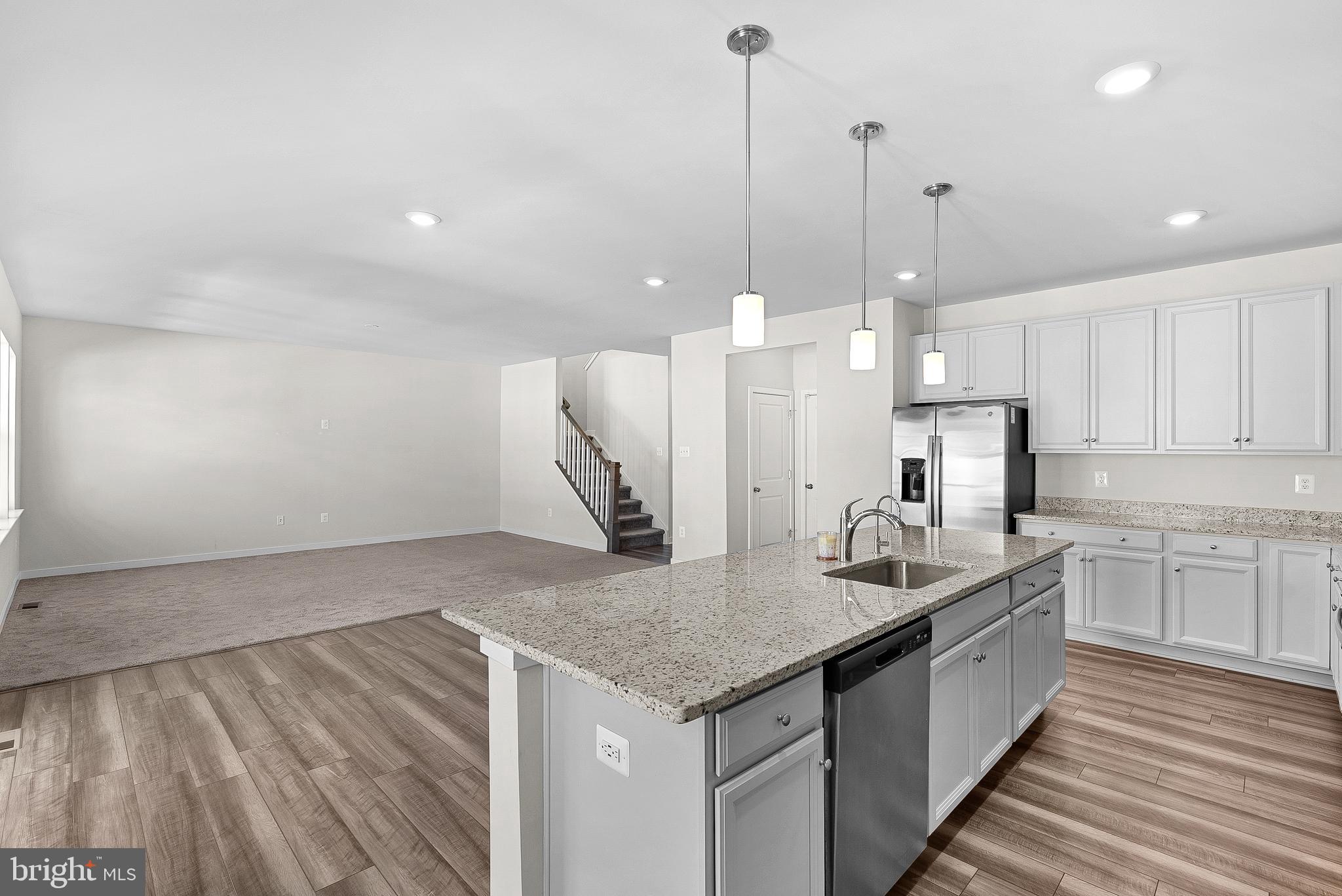 SHENANDOAH SPRINGS - Residential