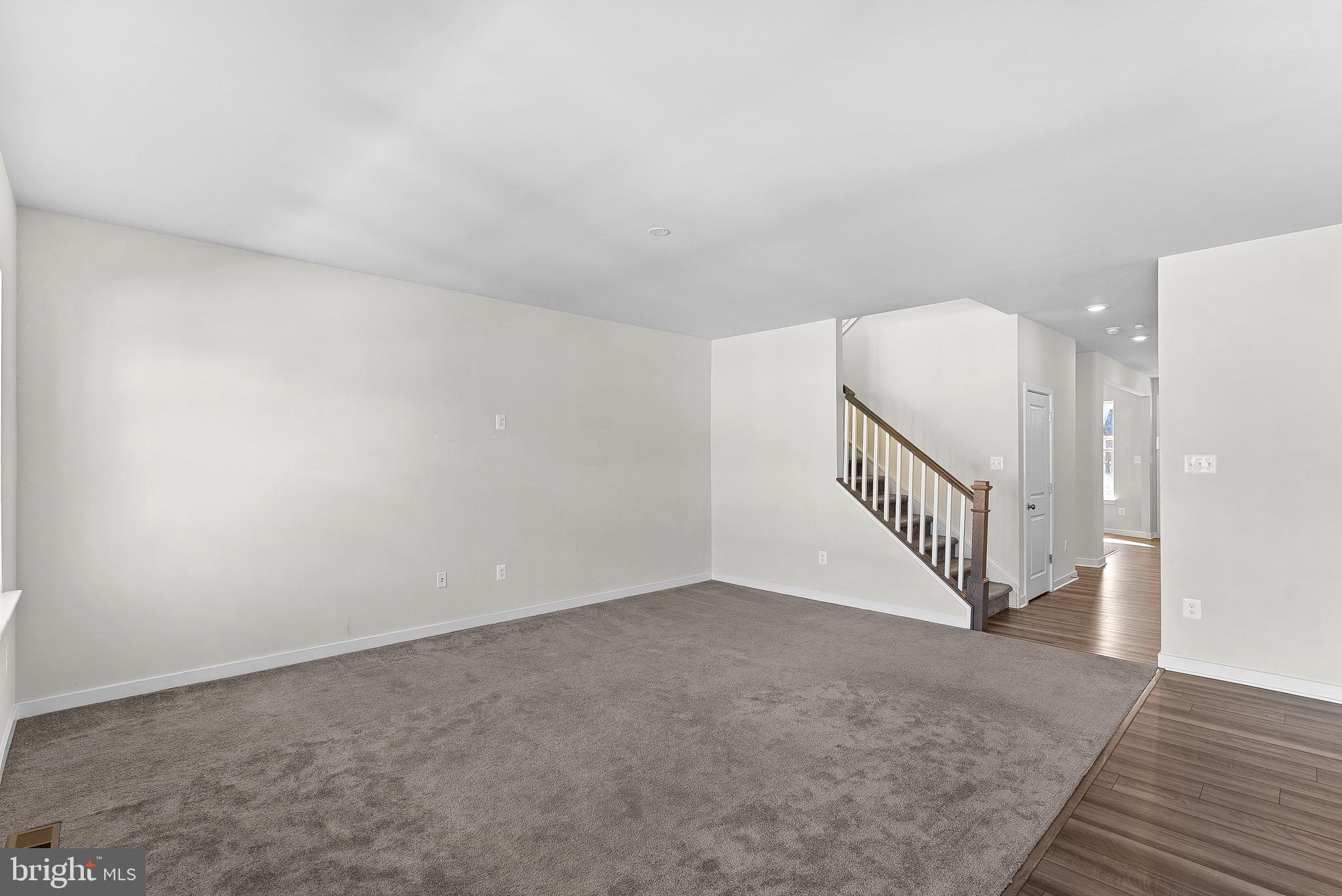 SHENANDOAH SPRINGS - Residential