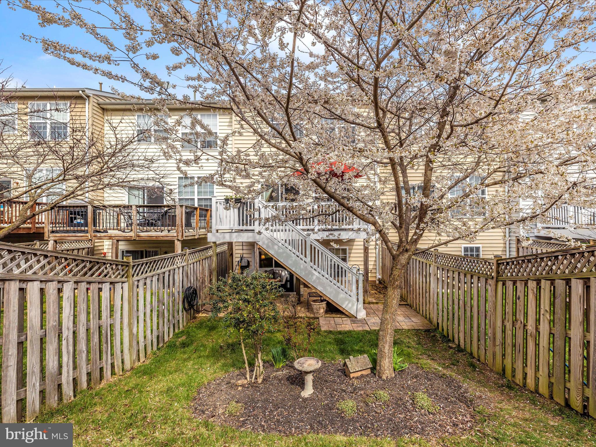 FLETCHERS GROVE - Residential