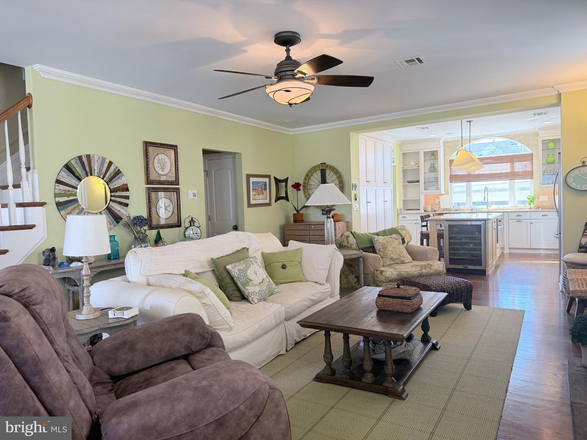 576 OCEAN AVENUE