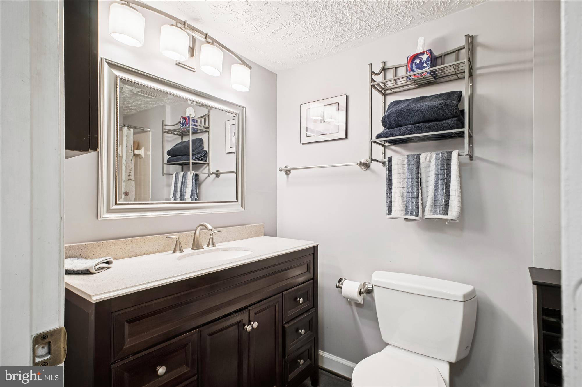 PENDERBROOK - Residential