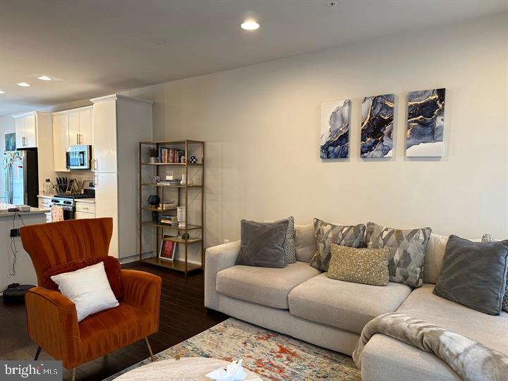 BRICK YARD STATION - Residential Lease