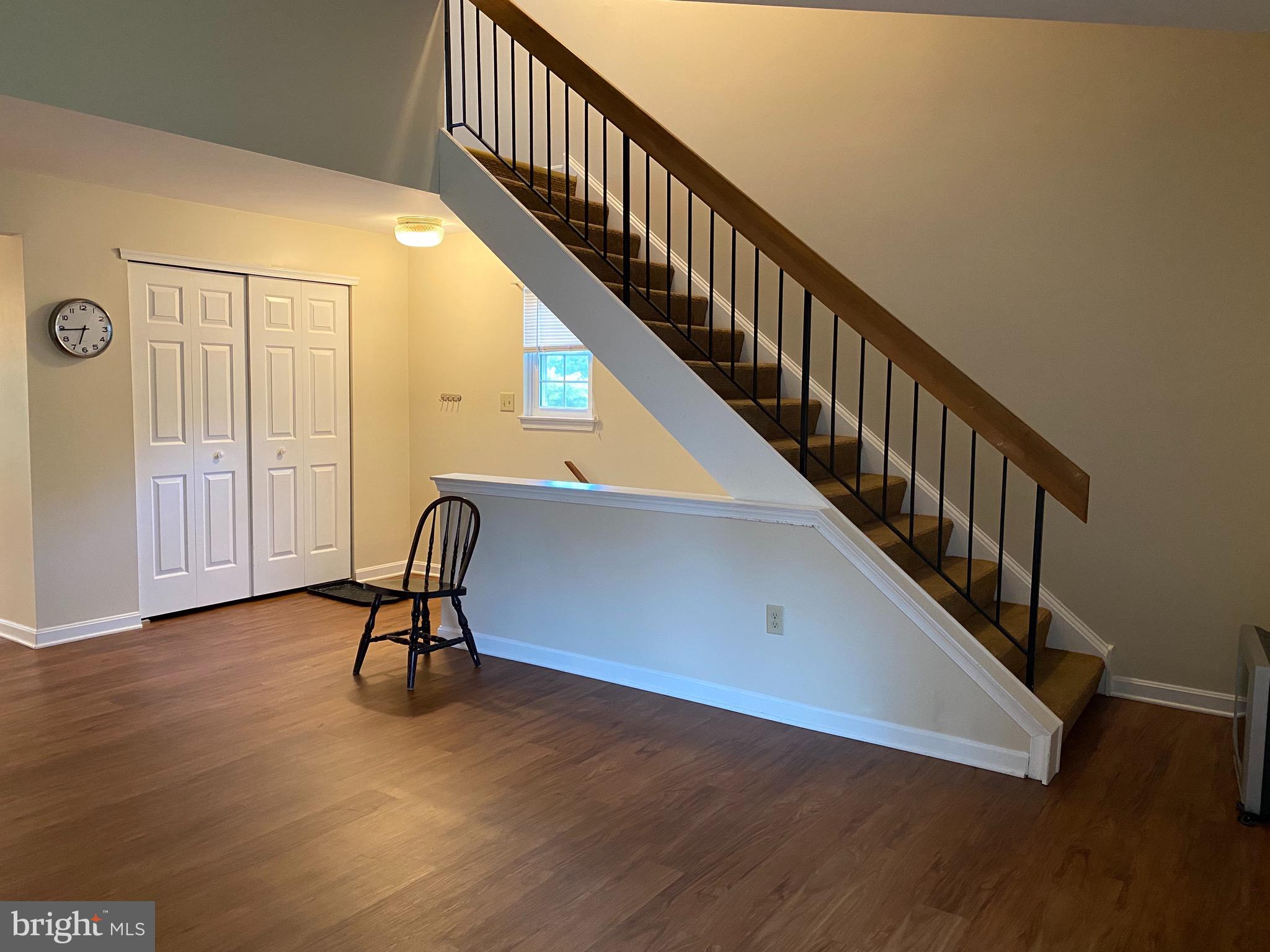 SEVEN OAKS - Residential