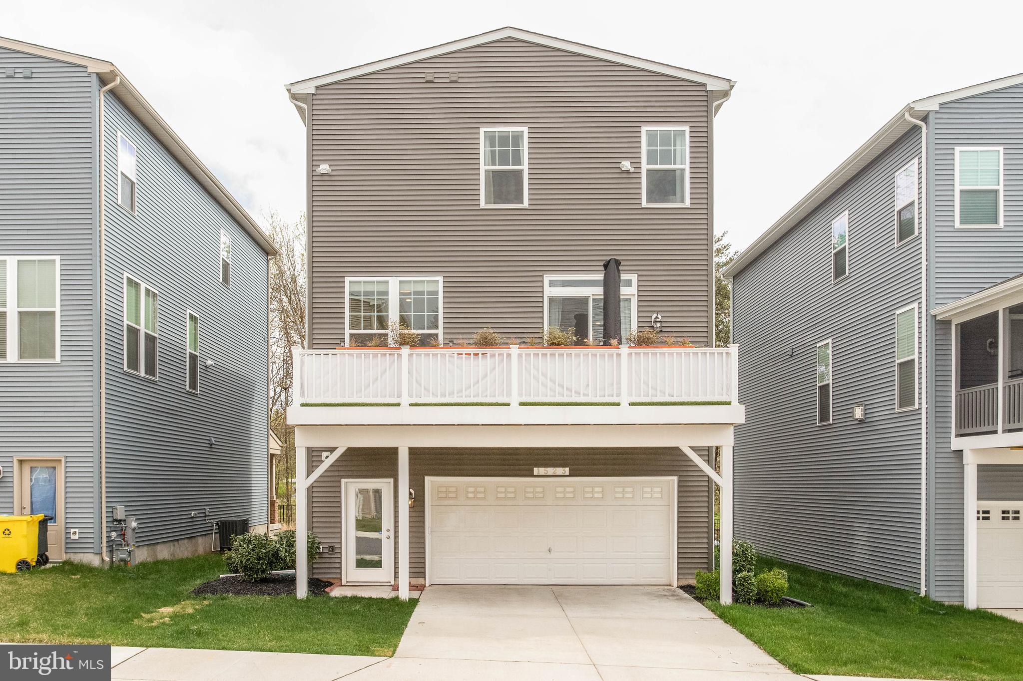 THE VILLAGE AT ARUNDEL MILLS - Residential