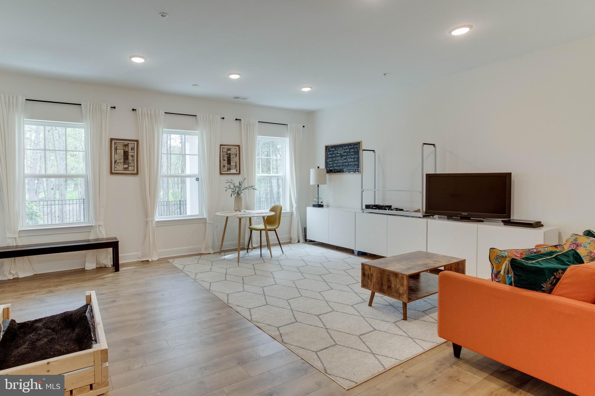 THE VILLAGE AT ARUNDEL MILLS - Residential