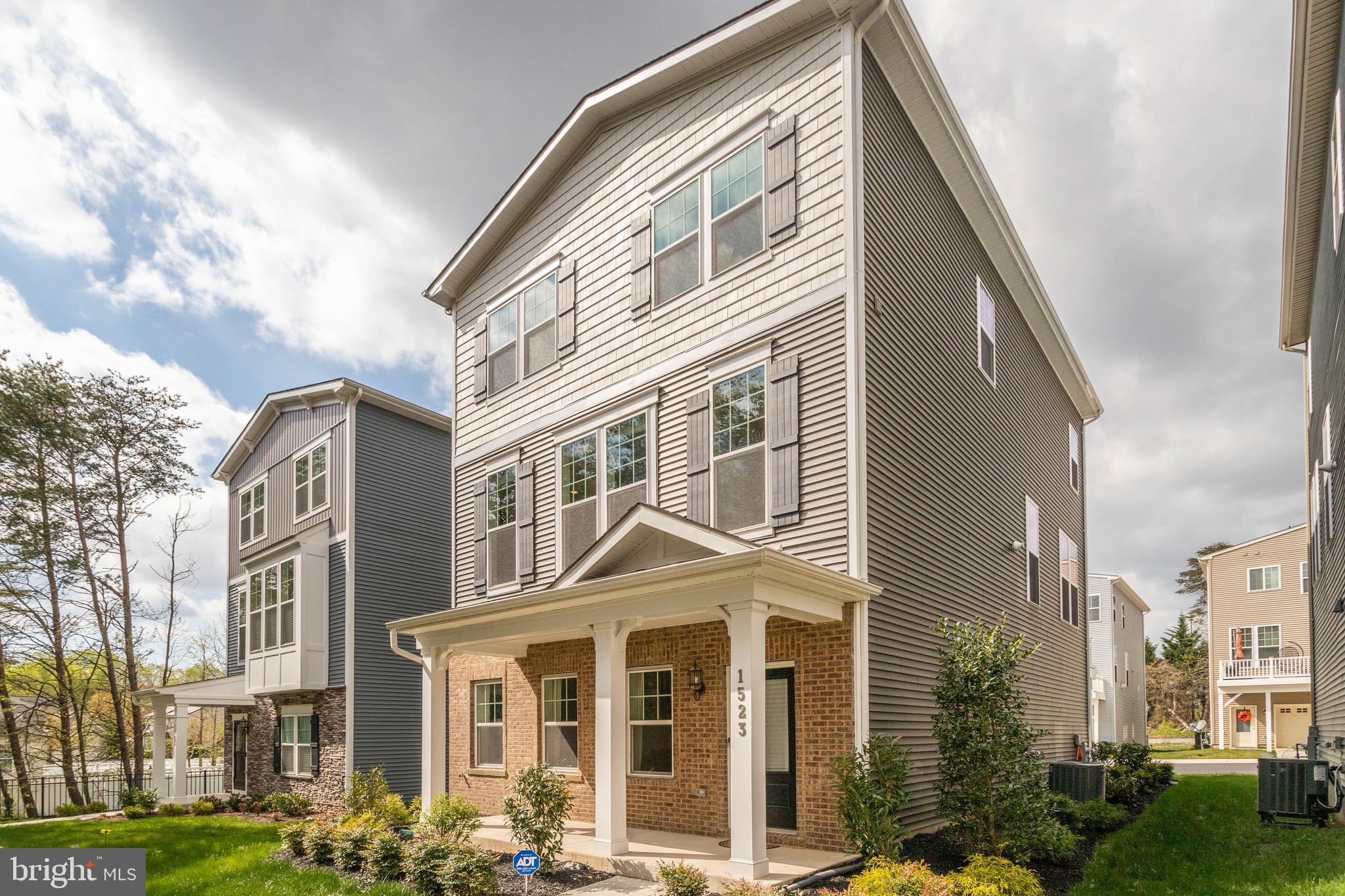 THE VILLAGE AT ARUNDEL MILLS - Residential