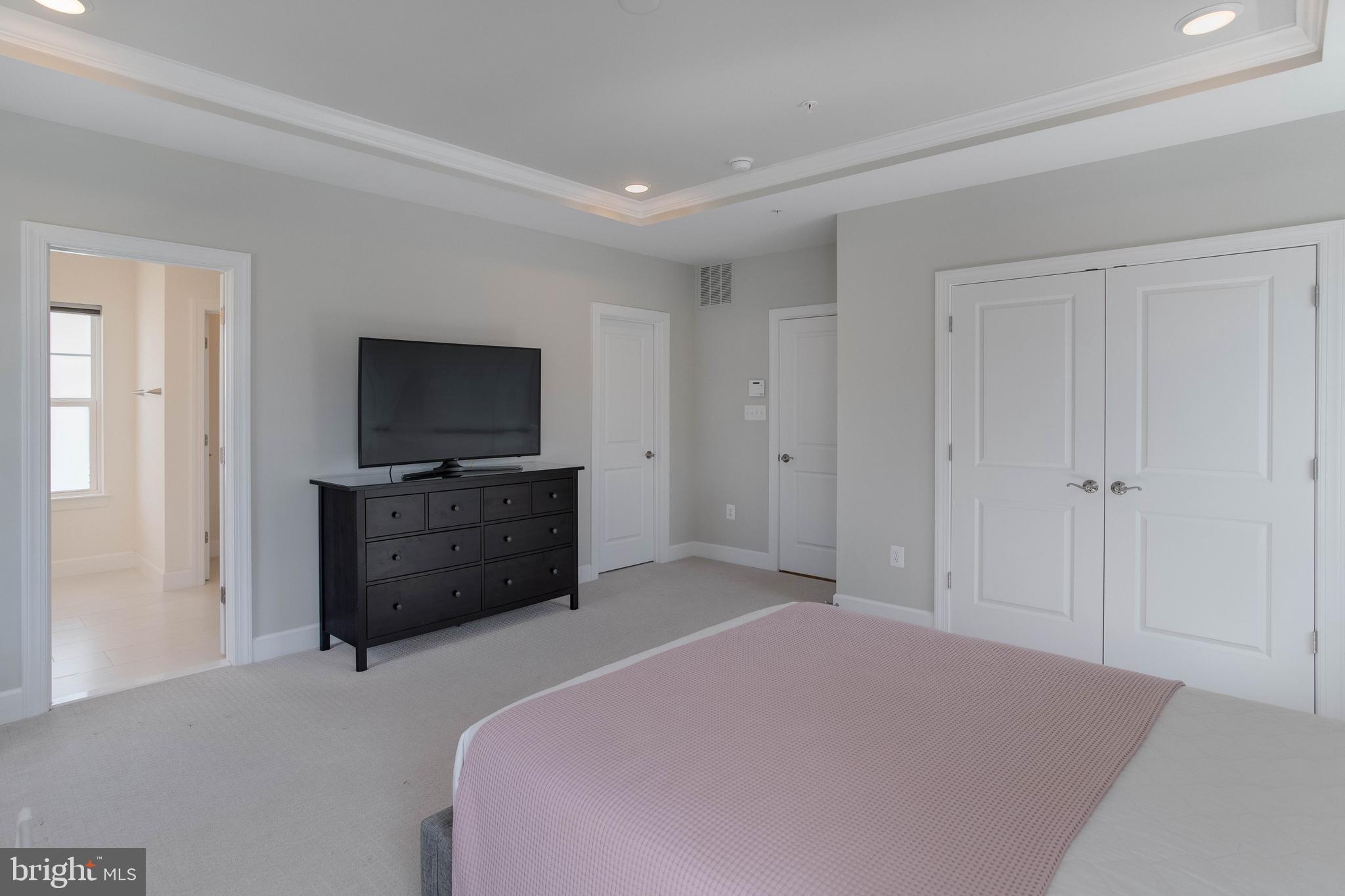 THE VILLAGE AT ARUNDEL MILLS - Residential