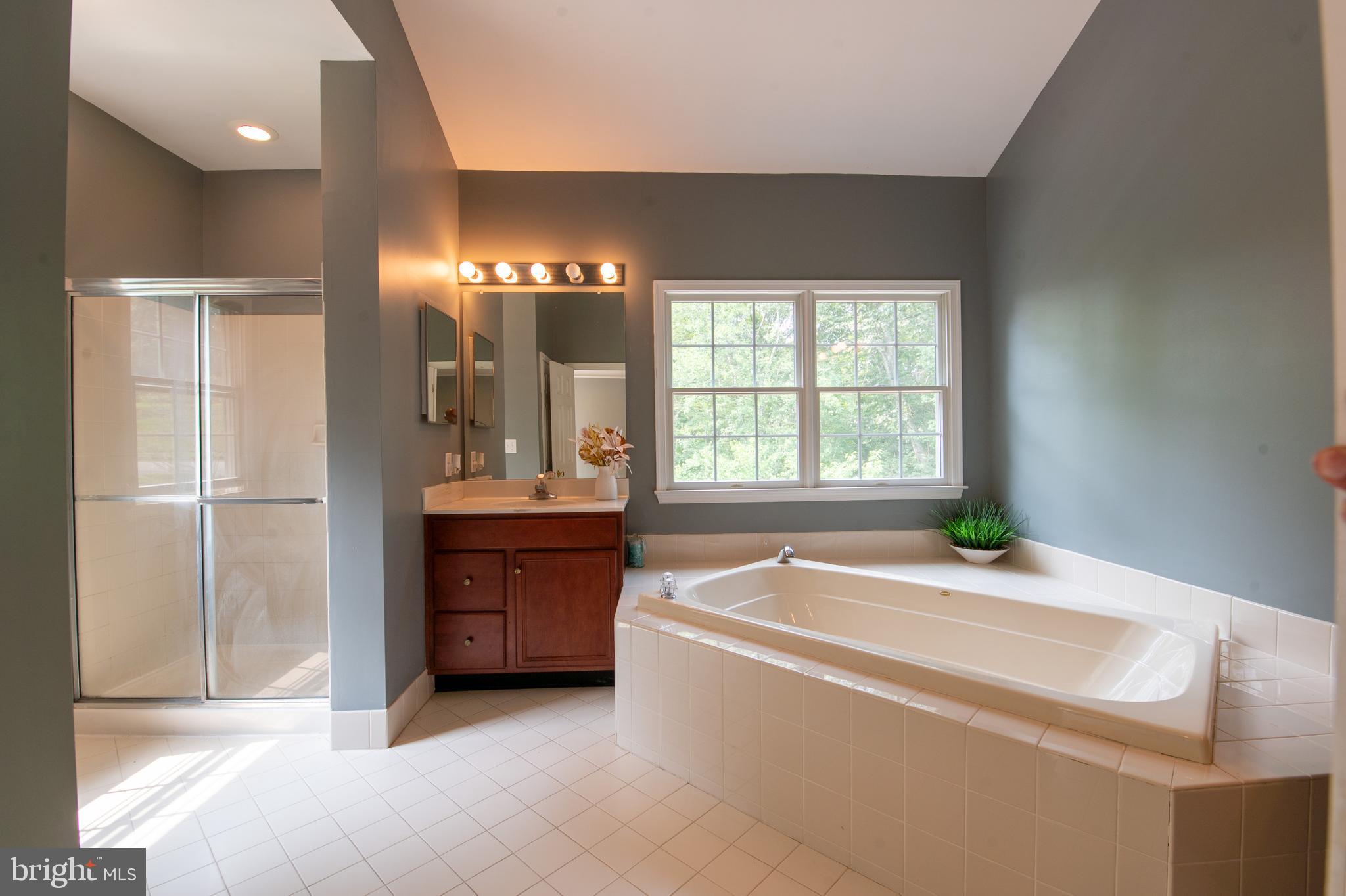 ESTATES @ GREAT BEAR - Residential