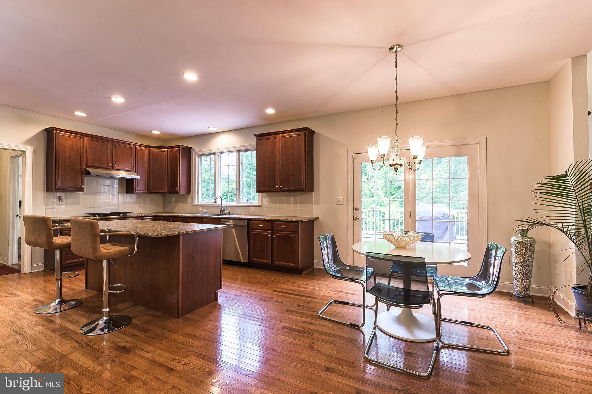 255 RISING MEADOW WAY