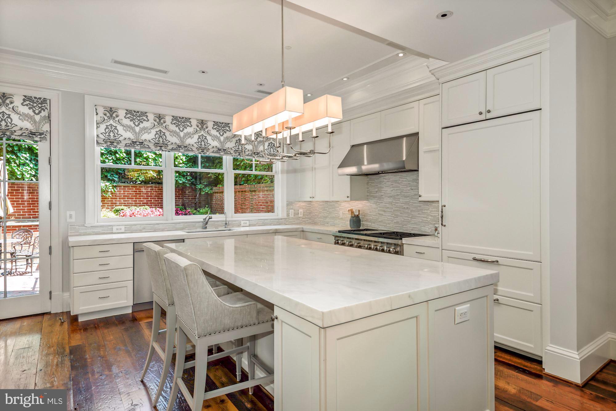 GEORGETOWN - Residential