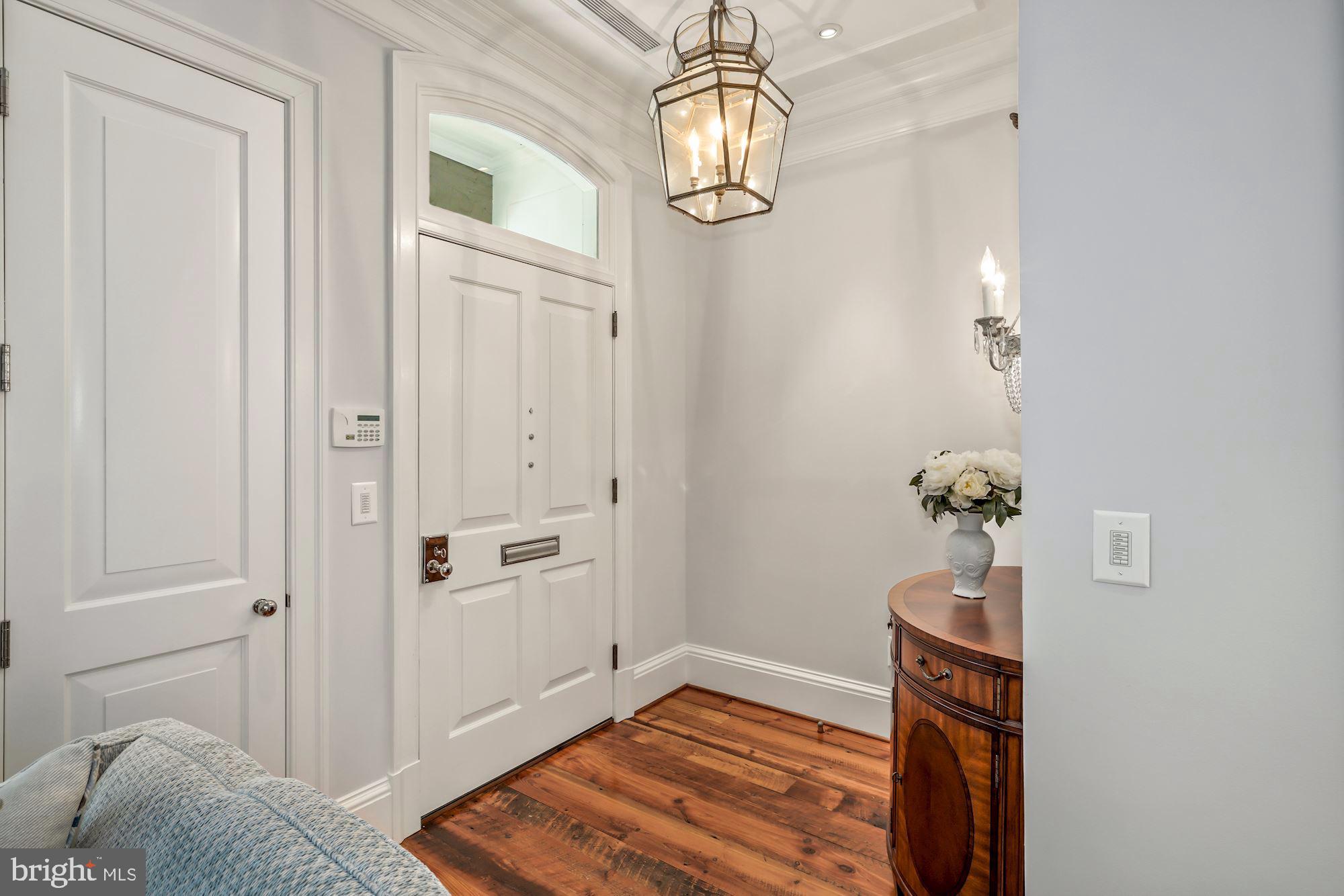 GEORGETOWN - Residential