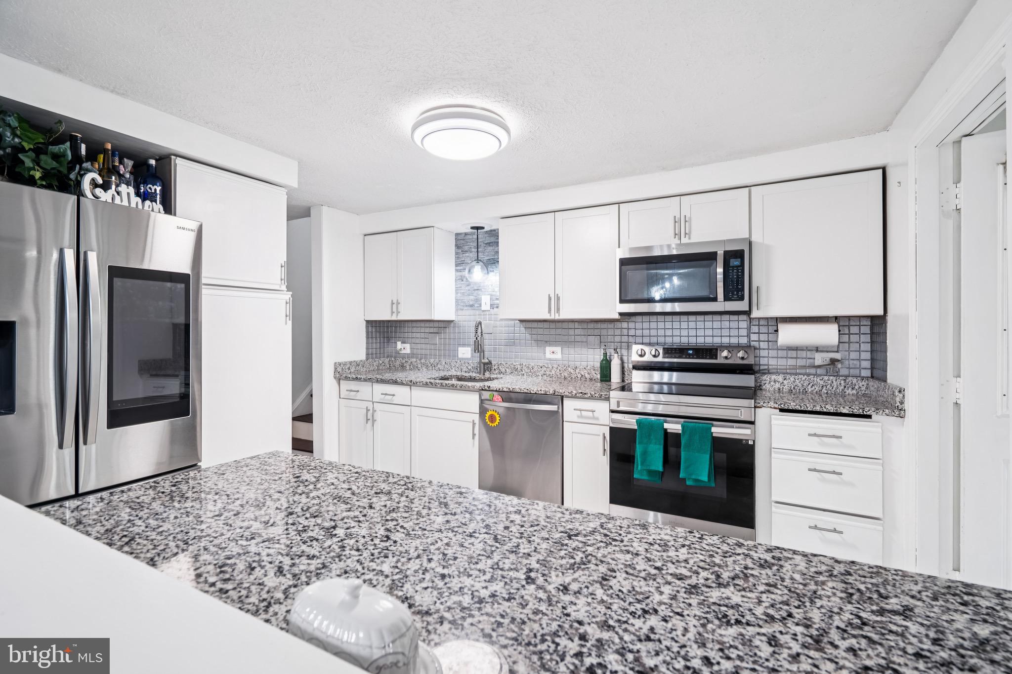 WILLOW WOOD ESTATES - Residential