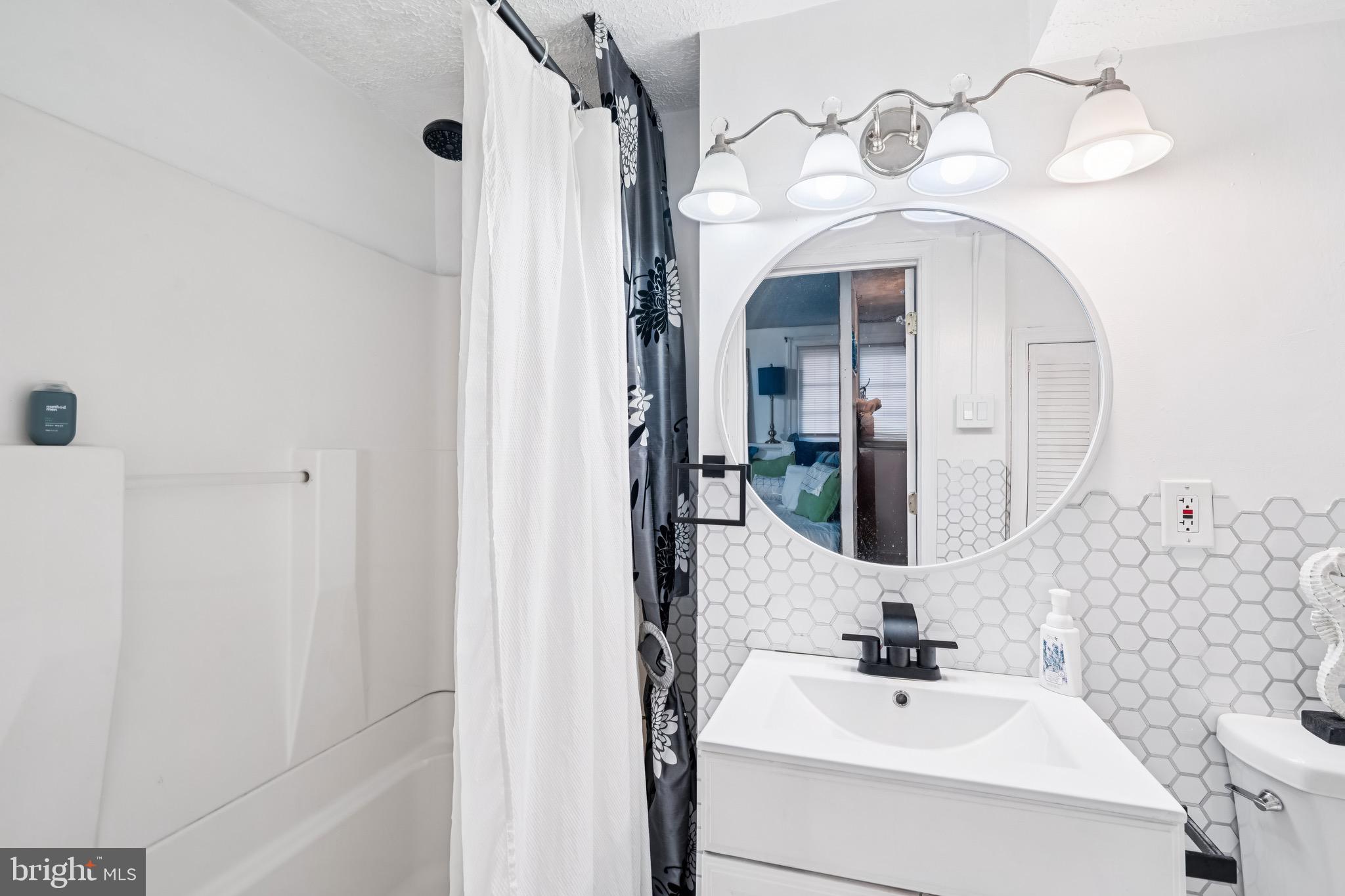 WILLOW WOOD ESTATES - Residential