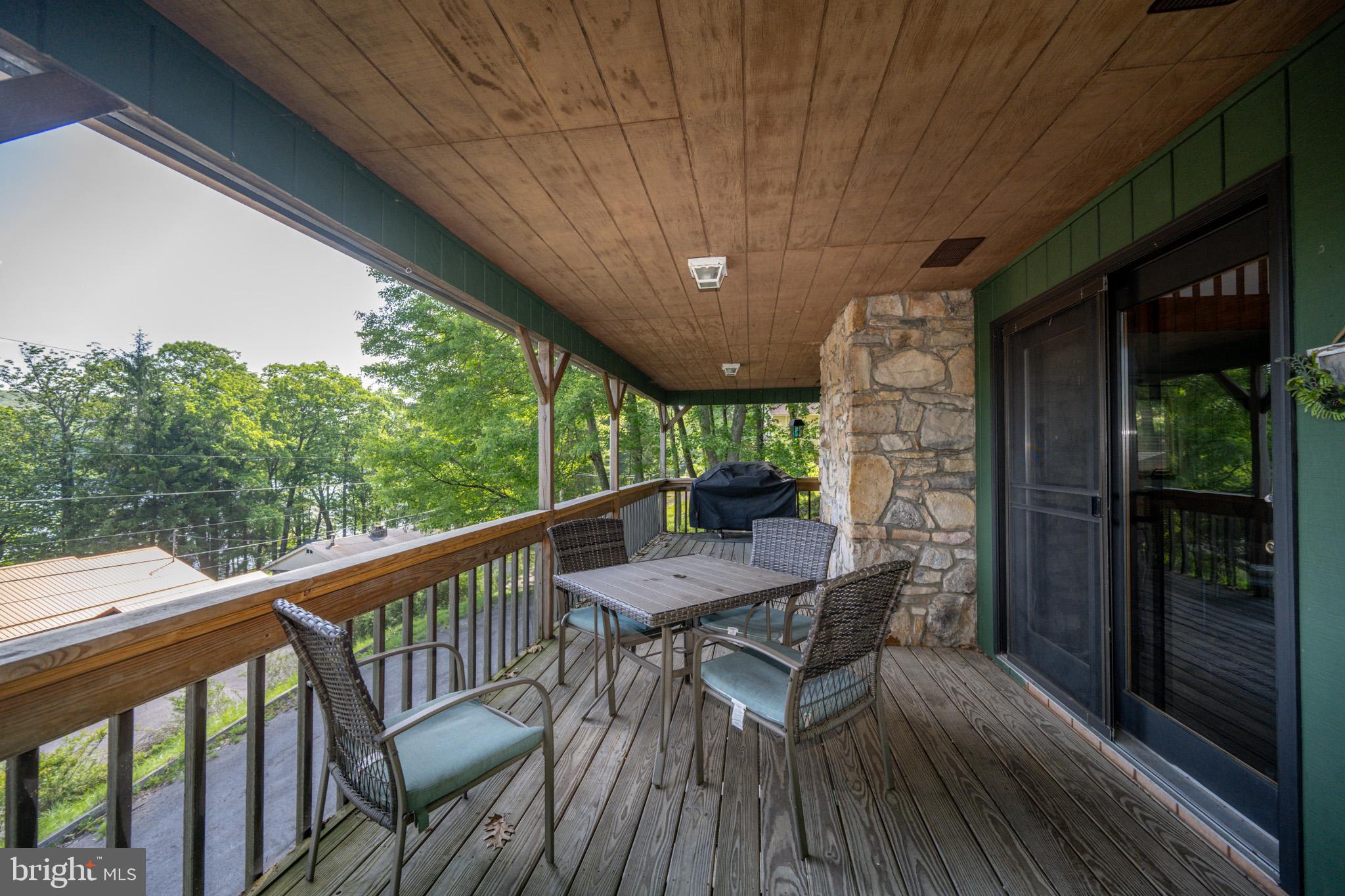 ROMAN NOSE - Residential