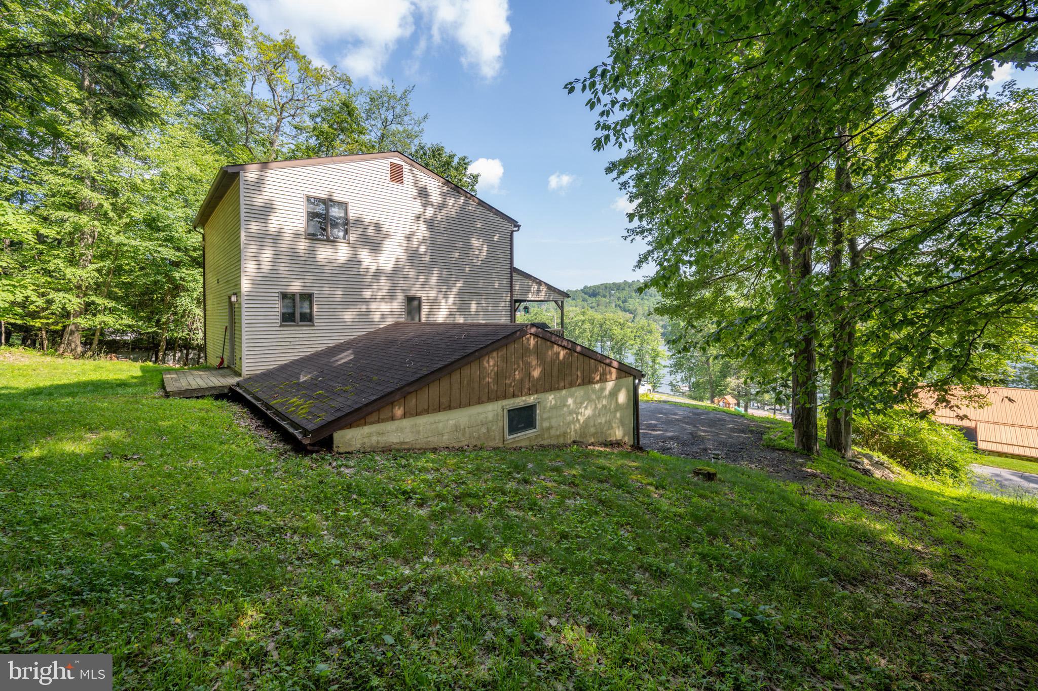 ROMAN NOSE - Residential