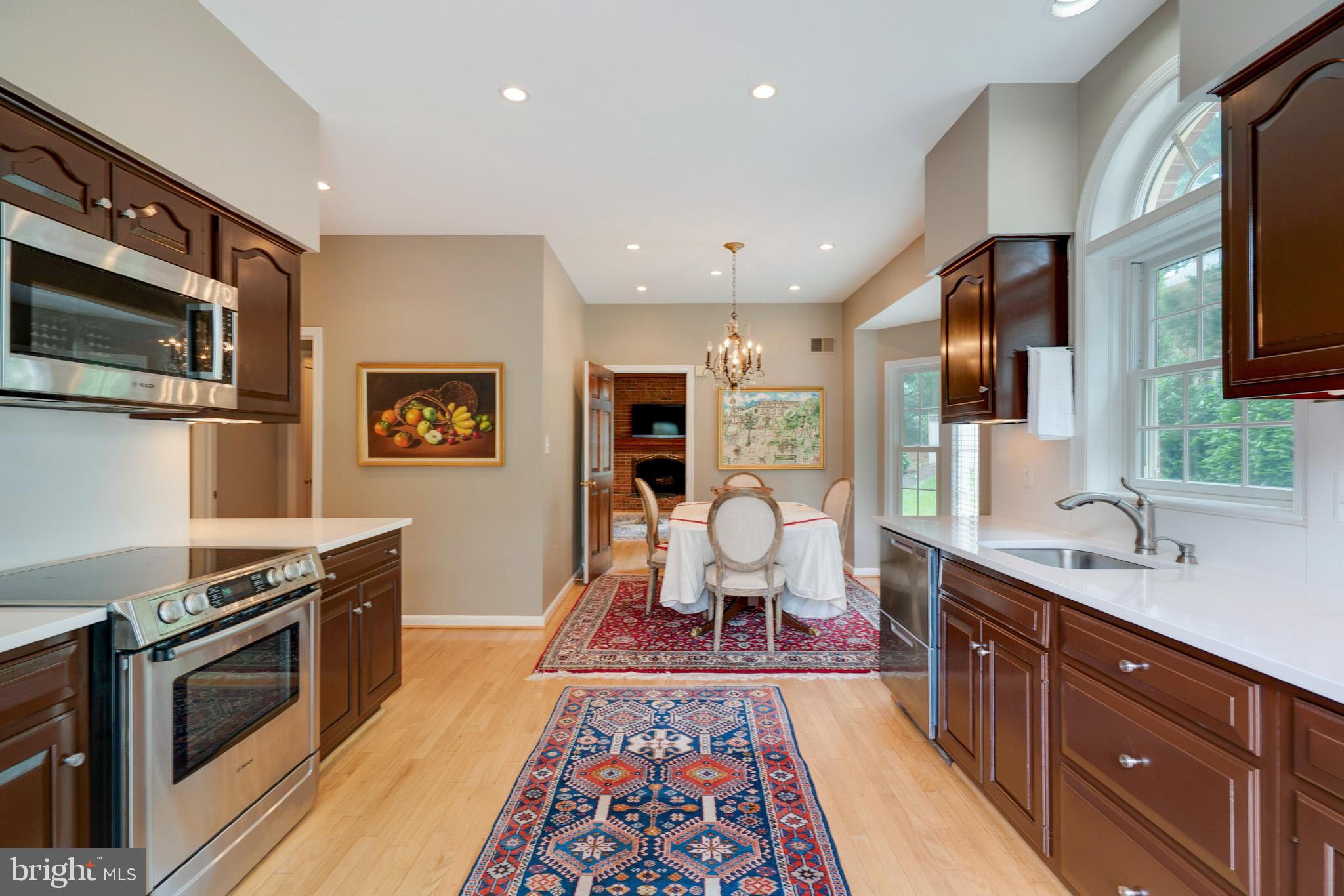 TIMBERLY SOUTH - Residential Lease