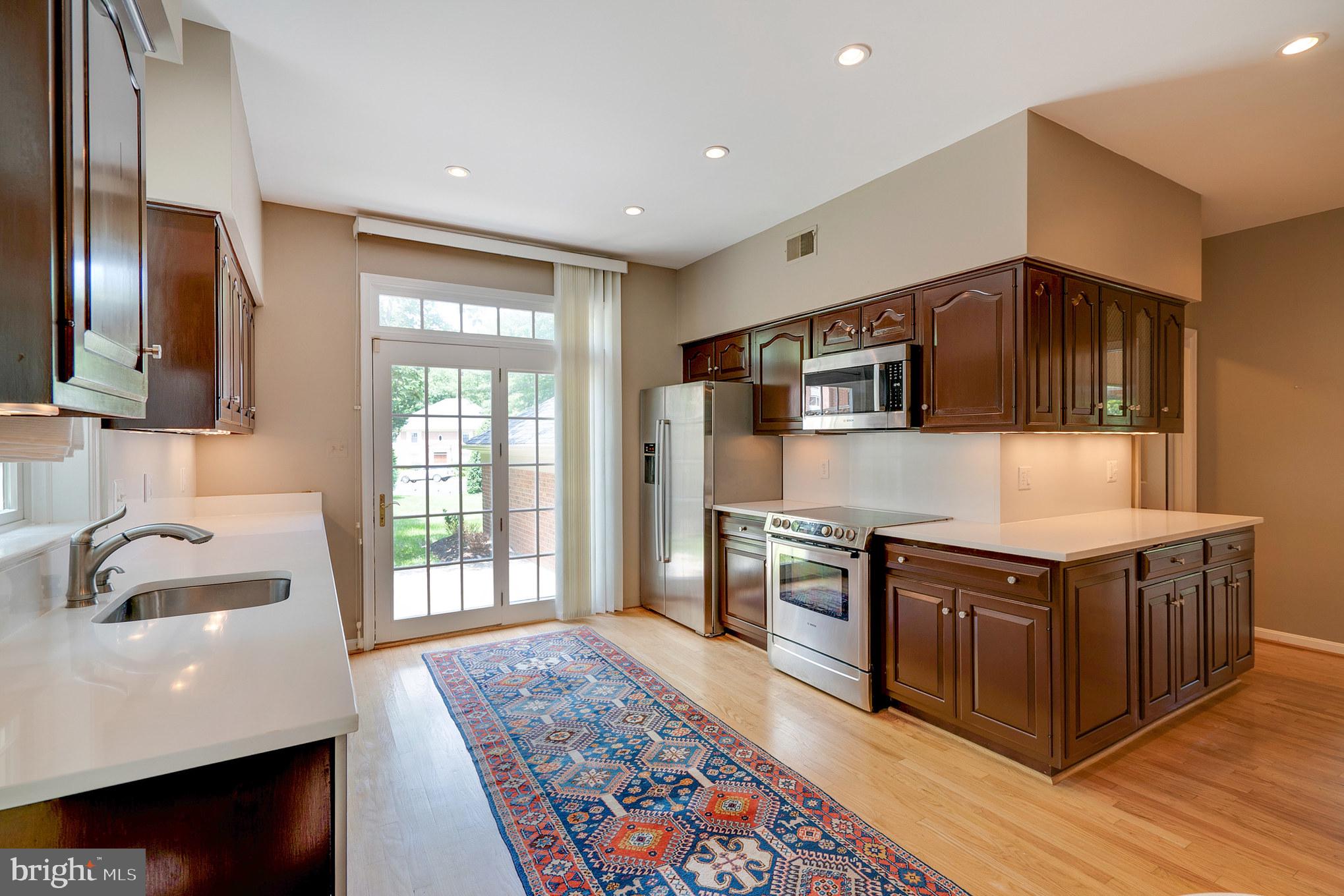 TIMBERLY SOUTH - Residential Lease