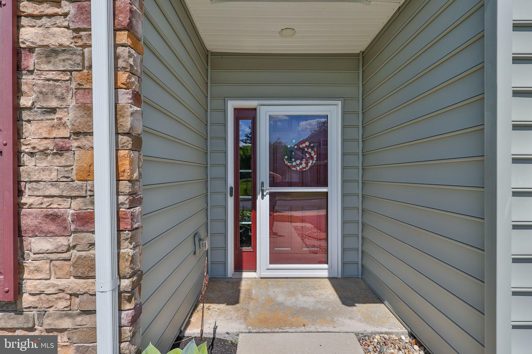 5424 TRADITIONS DRIVE